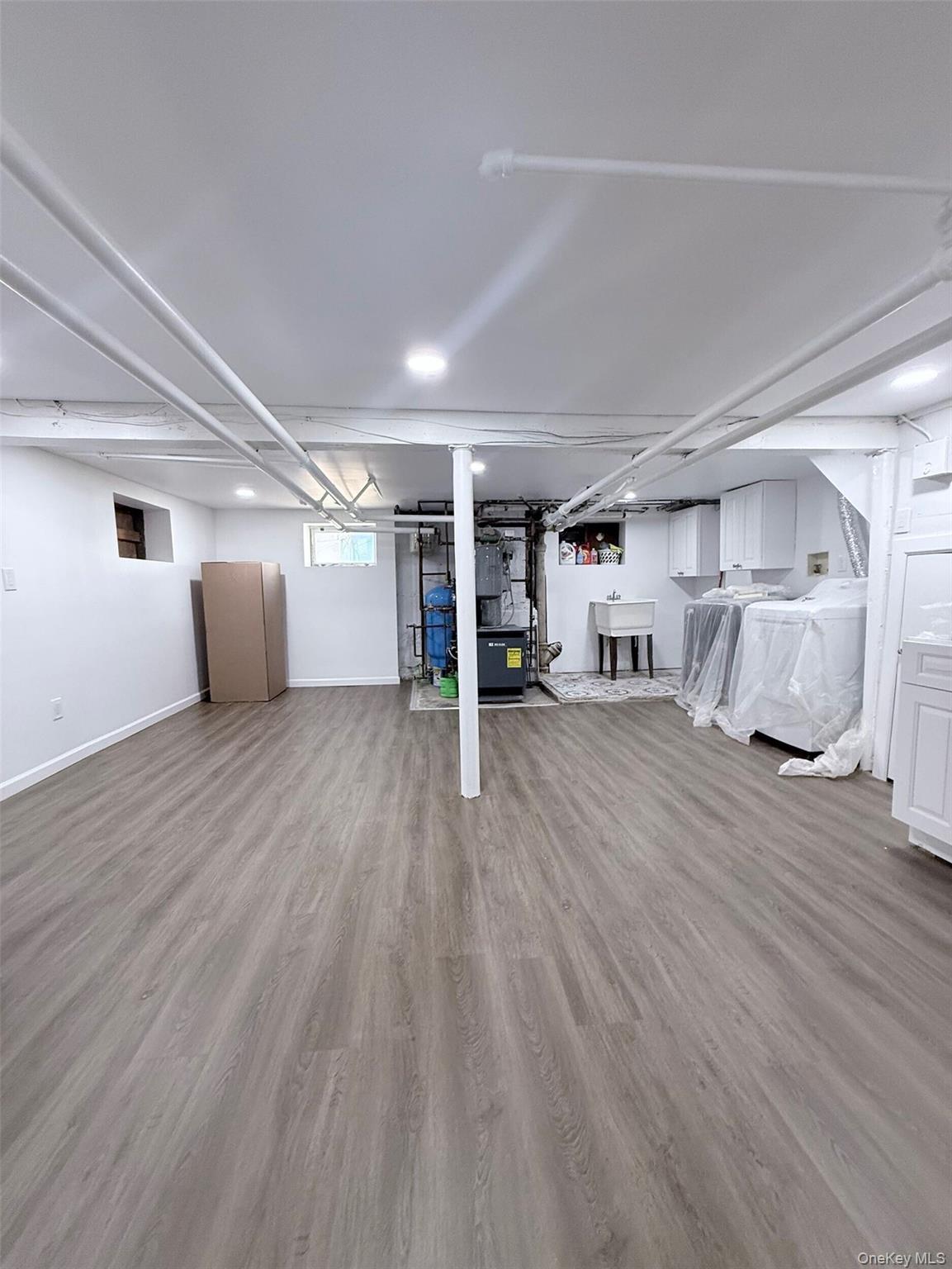 Single Family Longdale Avenue  Westchester County, NY 10607, MLS-1019815-12