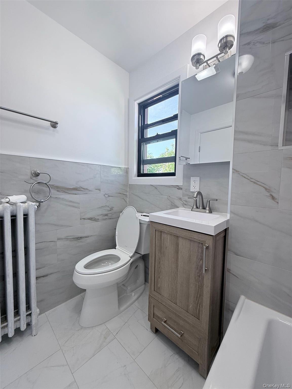 Single Family Longdale Avenue  Westchester County, NY 10607, MLS-1019815-9
