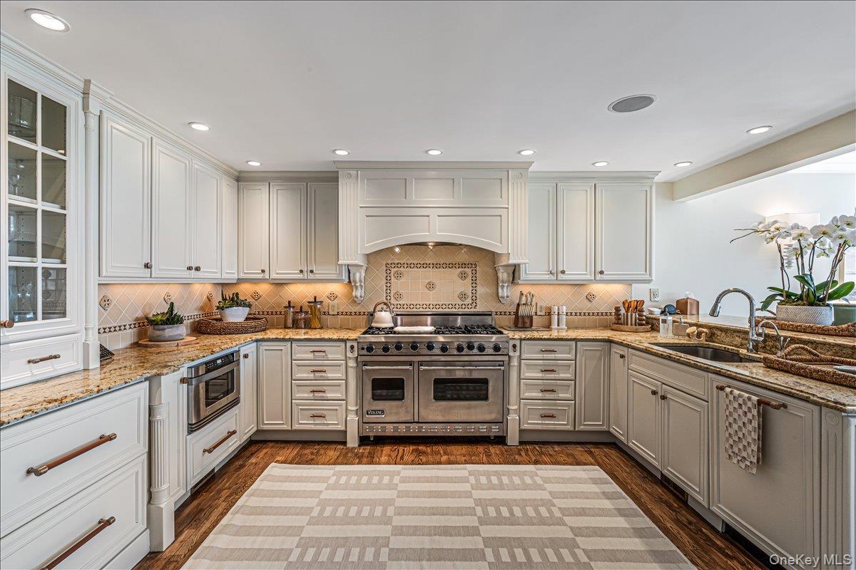 Single Family Dune Road  Suffolk County, NY 11978, MLS-1019832-21