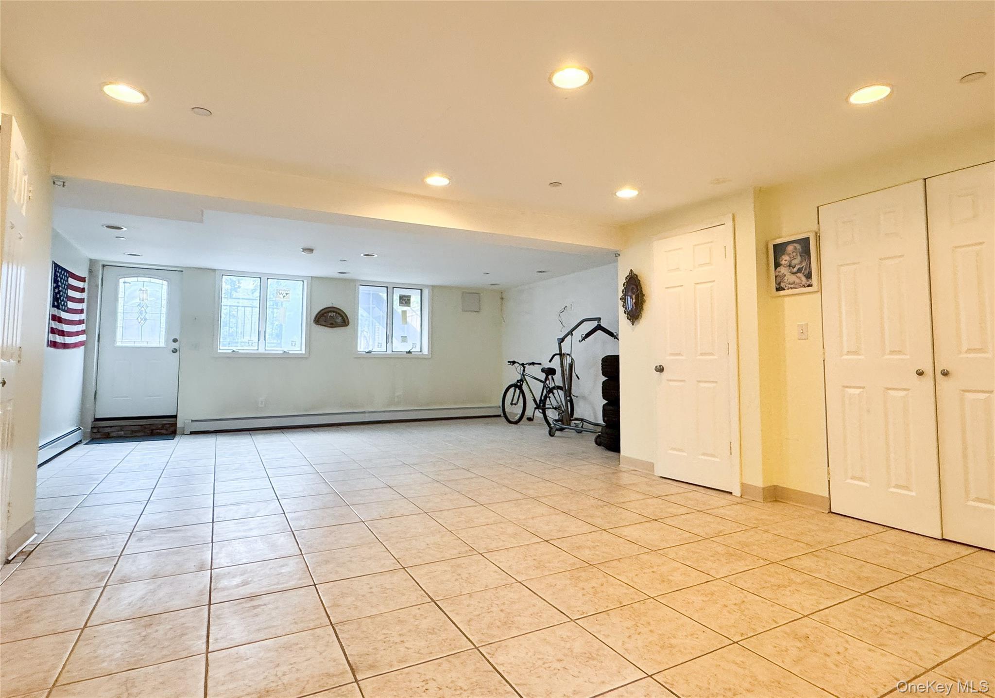 Single Family 33rd Avenue Queens, NY 11106, MLS-1019834-19