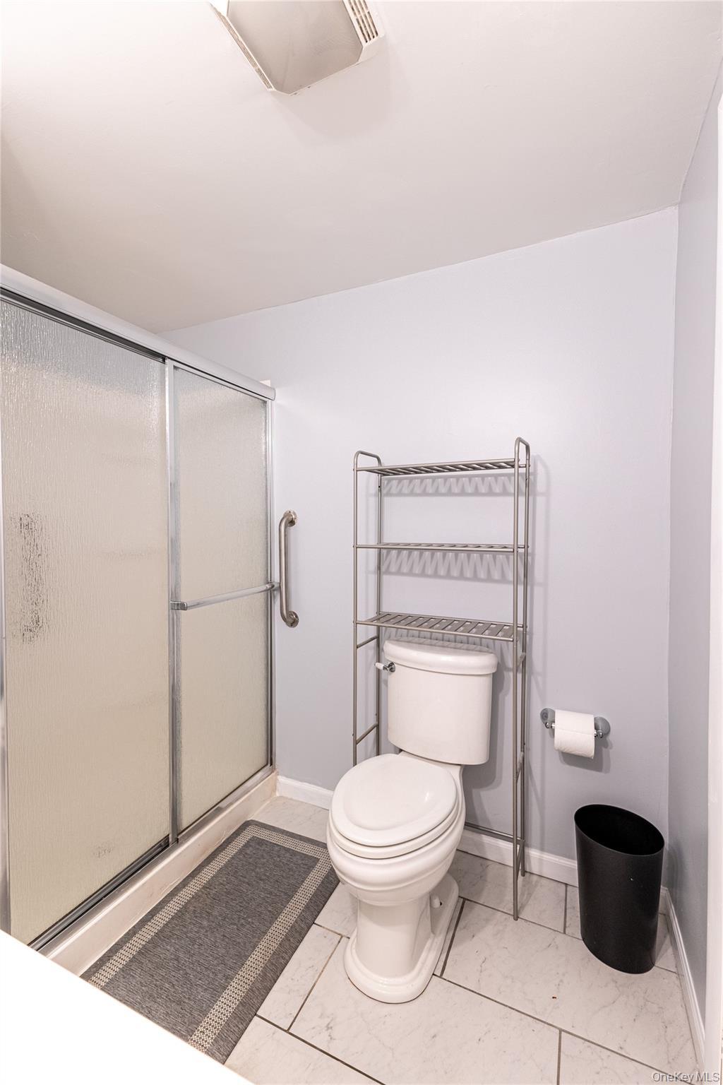 Single Family Riverleigh Avenue  Suffolk County, NY 11901, MLS-1019861-18