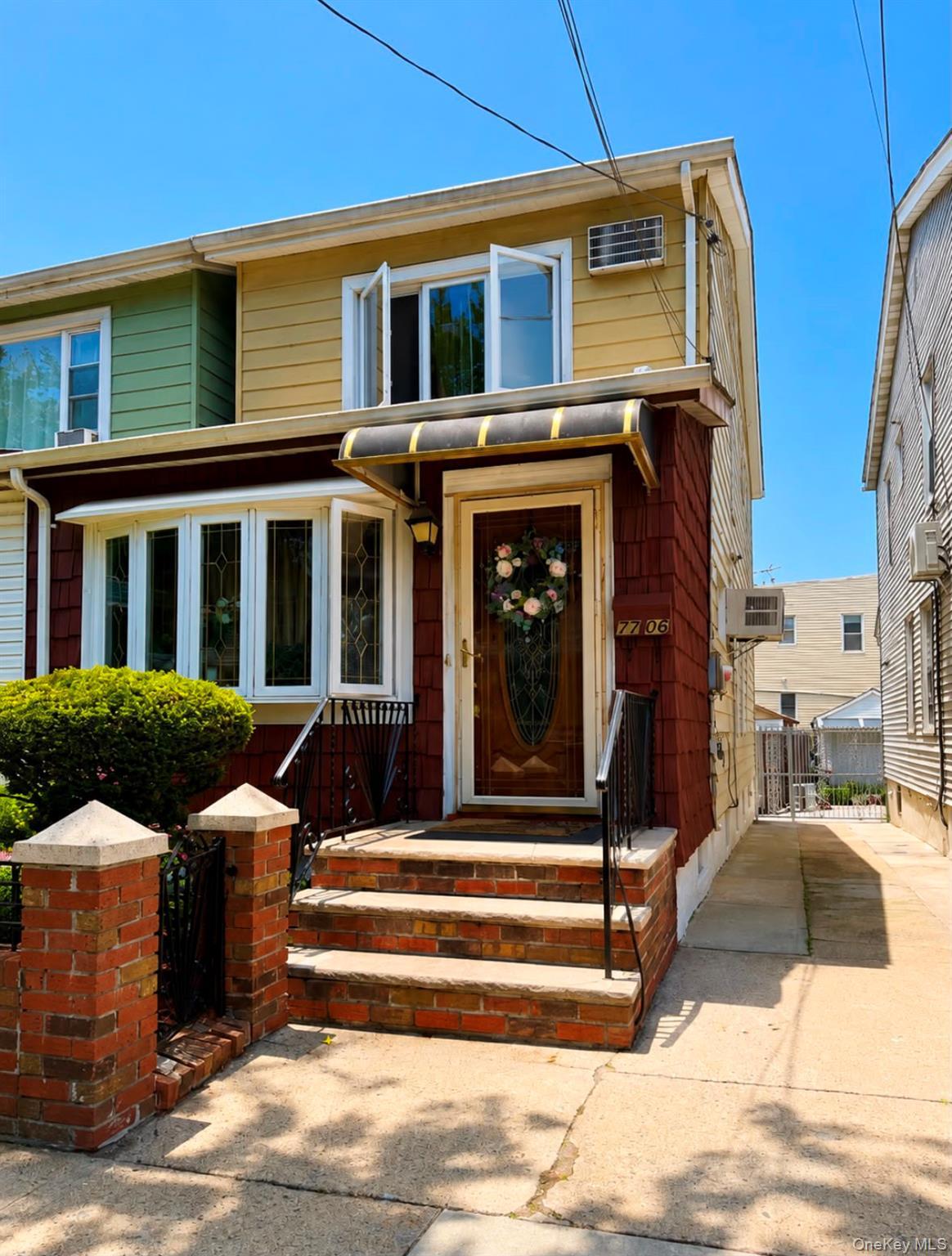 Single Family 97th Avenue  Queens, NY 11416, MLS-1019864-2