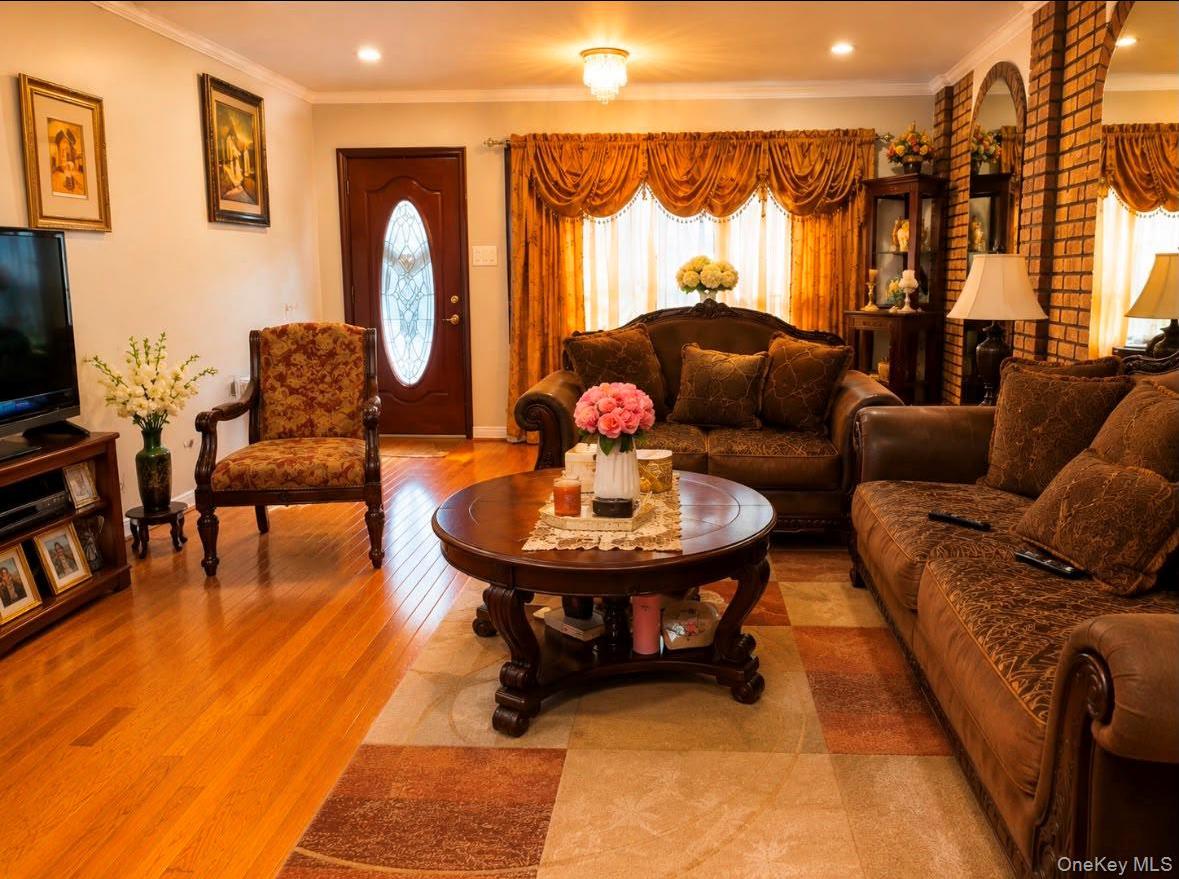 Single Family 97th Avenue  Queens, NY 11416, MLS-1019864-4