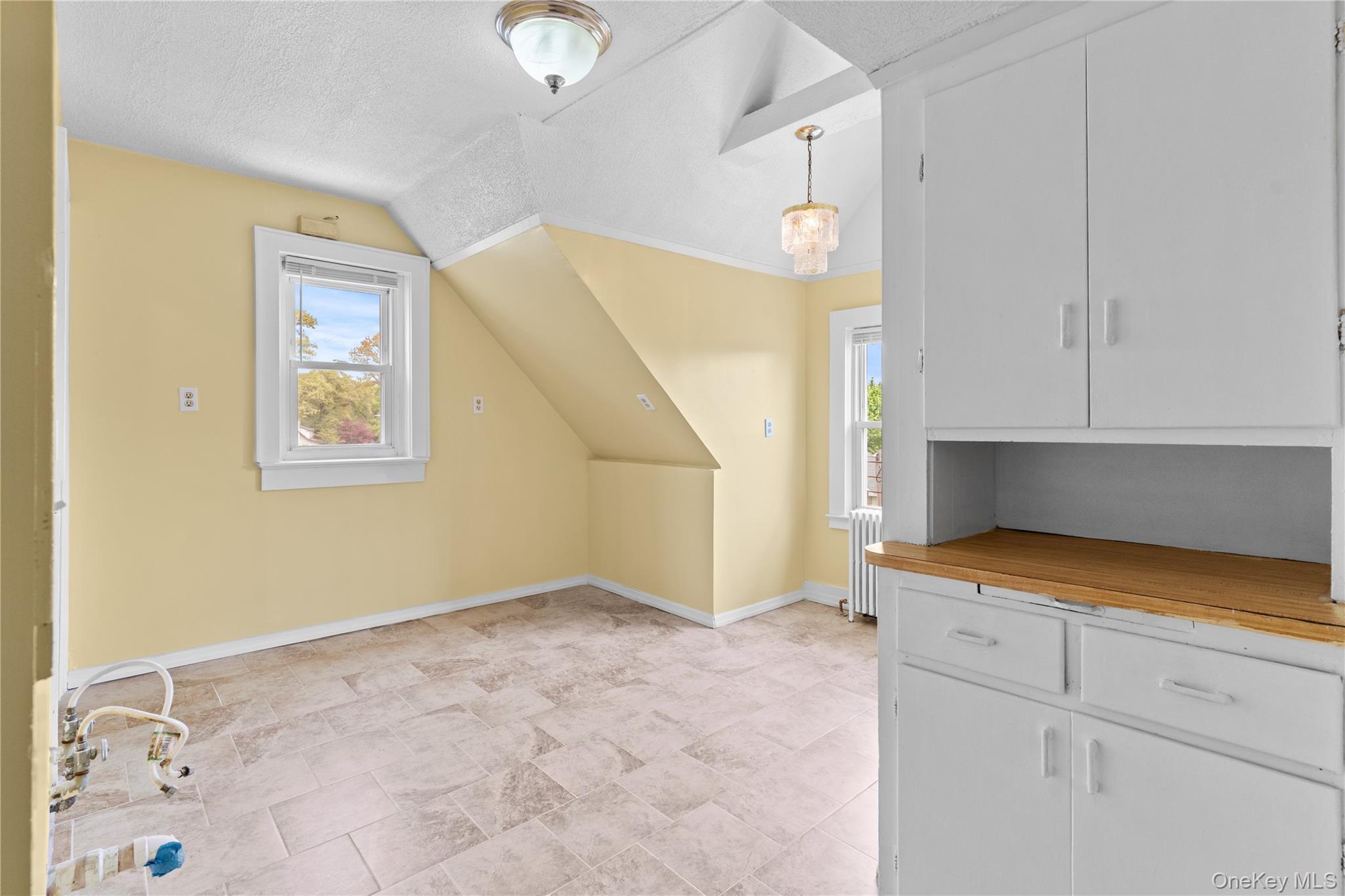 Single Family Wendover Road Westchester County, NY 10705, MLS-1019872-17