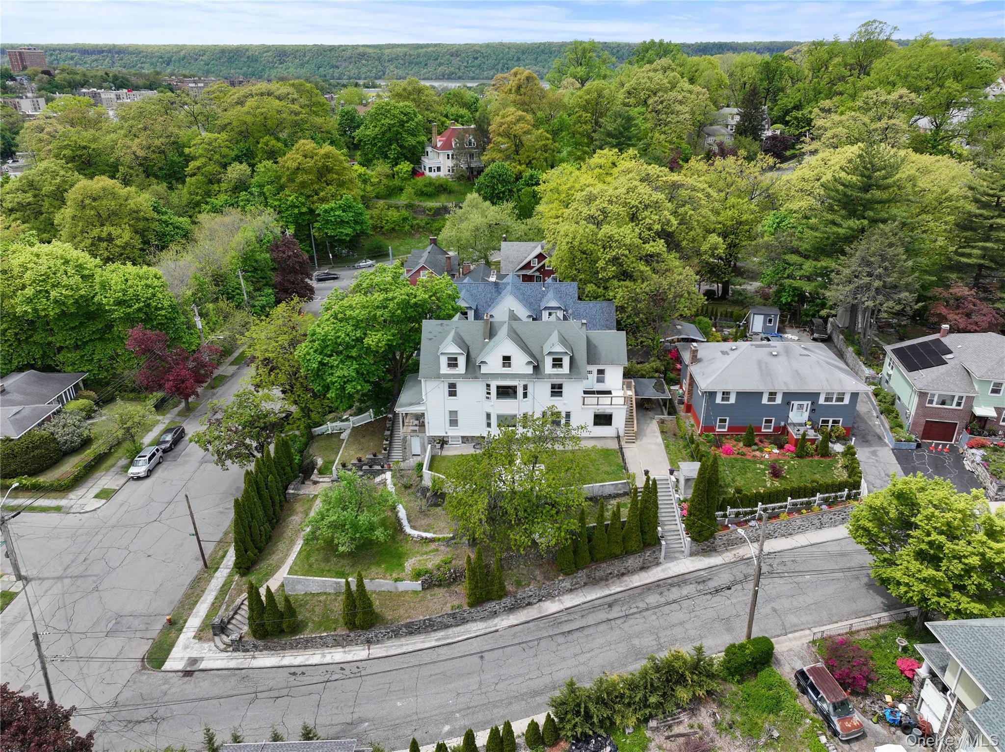Single Family Wendover Road  Westchester County, NY 10705, MLS-1019872-32