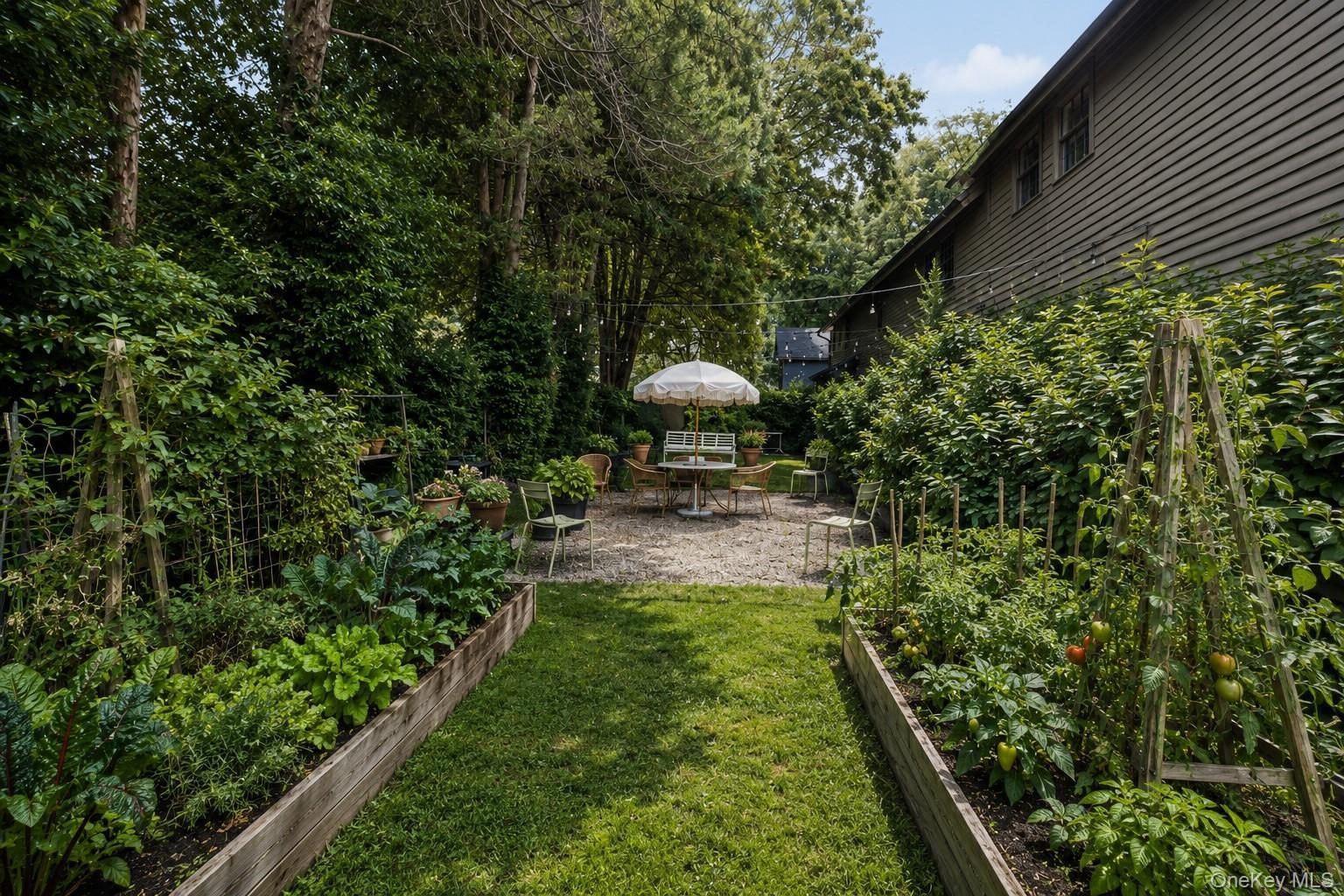 Single Family Westchester Avenue Westchester County, NY 10576, MLS-1019874-8