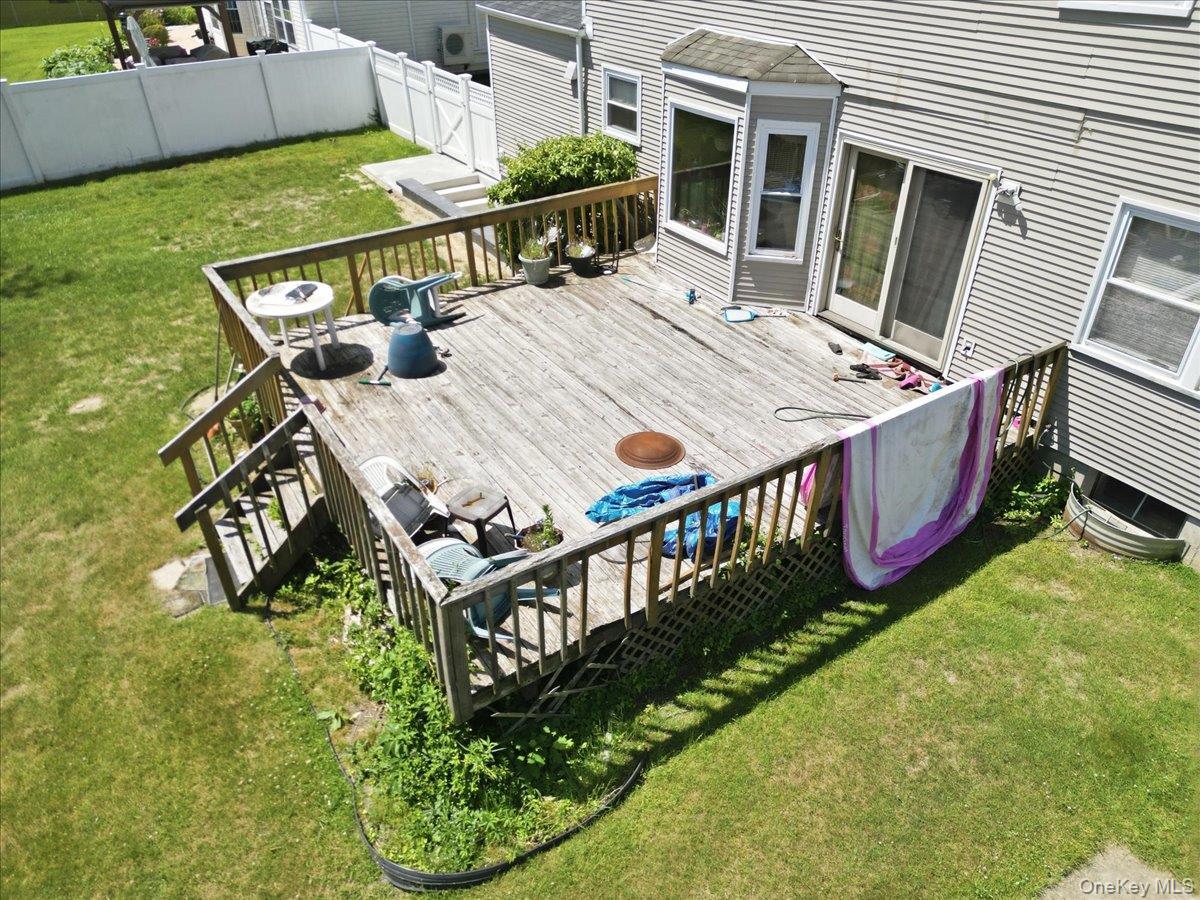 Single Family Apple Blossom Lane Suffolk County, NY 11772, MLS-1019899-3