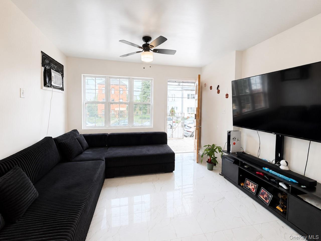 Single Family Perry Avenue  Queens, NY 11378, MLS-1019901-3