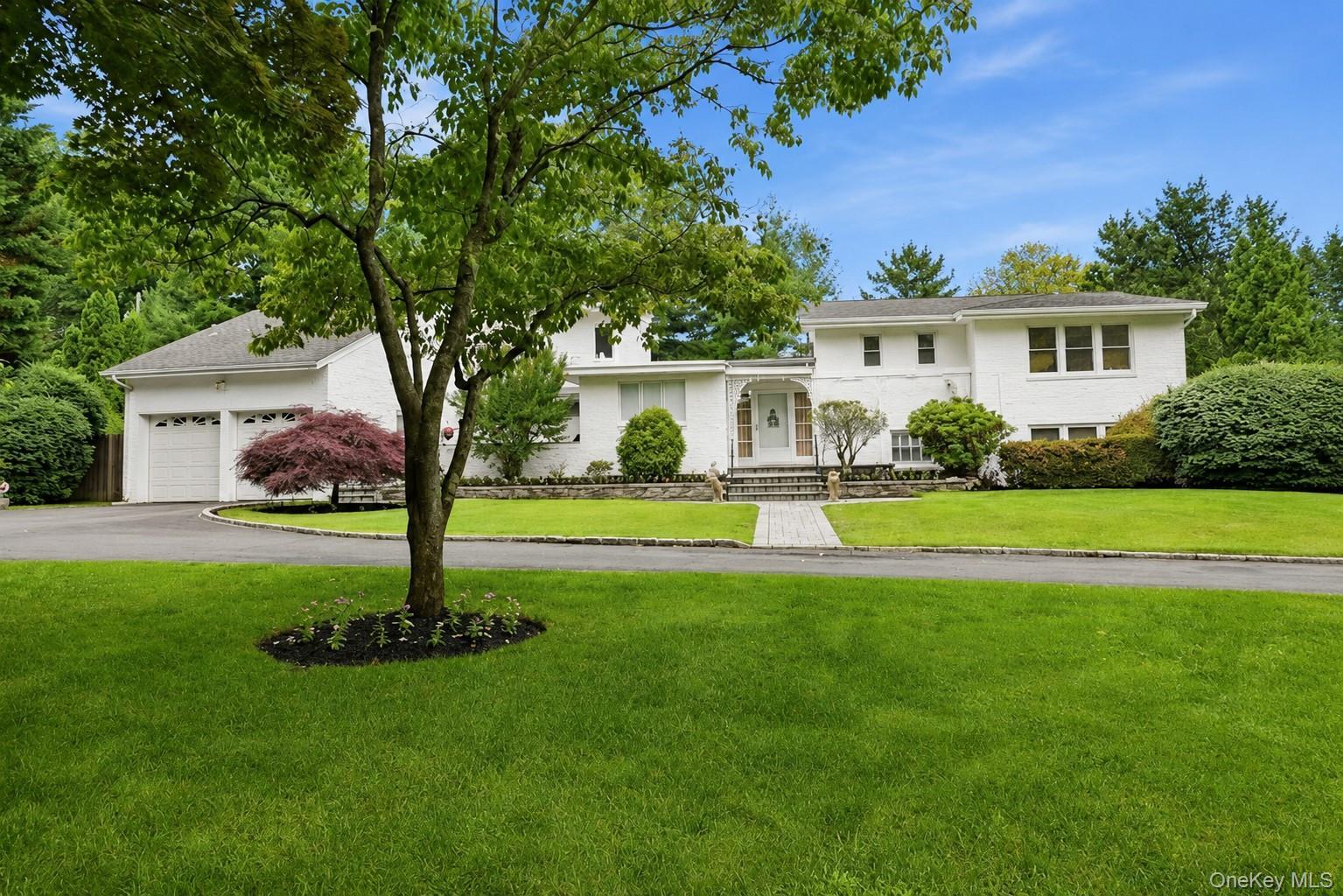 Single Family Upper Drive Suffolk County, NY 11743, MLS-1019906-26