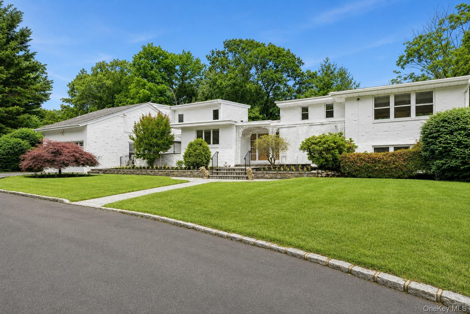 Single Family Upper Drive Suffolk County, NY 11743, MLS-1019906-4