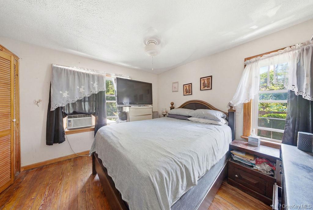 Single Family 171st Street Queens, NY 11434, MLS-1019907-13
