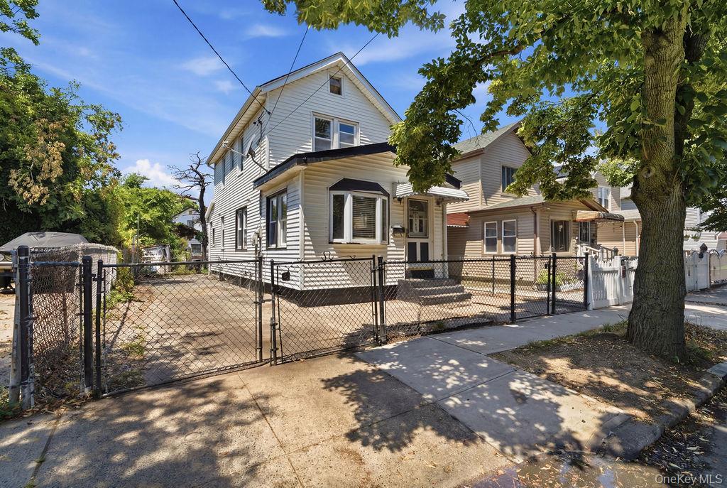 Single Family 171st Street Queens, NY 11434, MLS-1019907-3