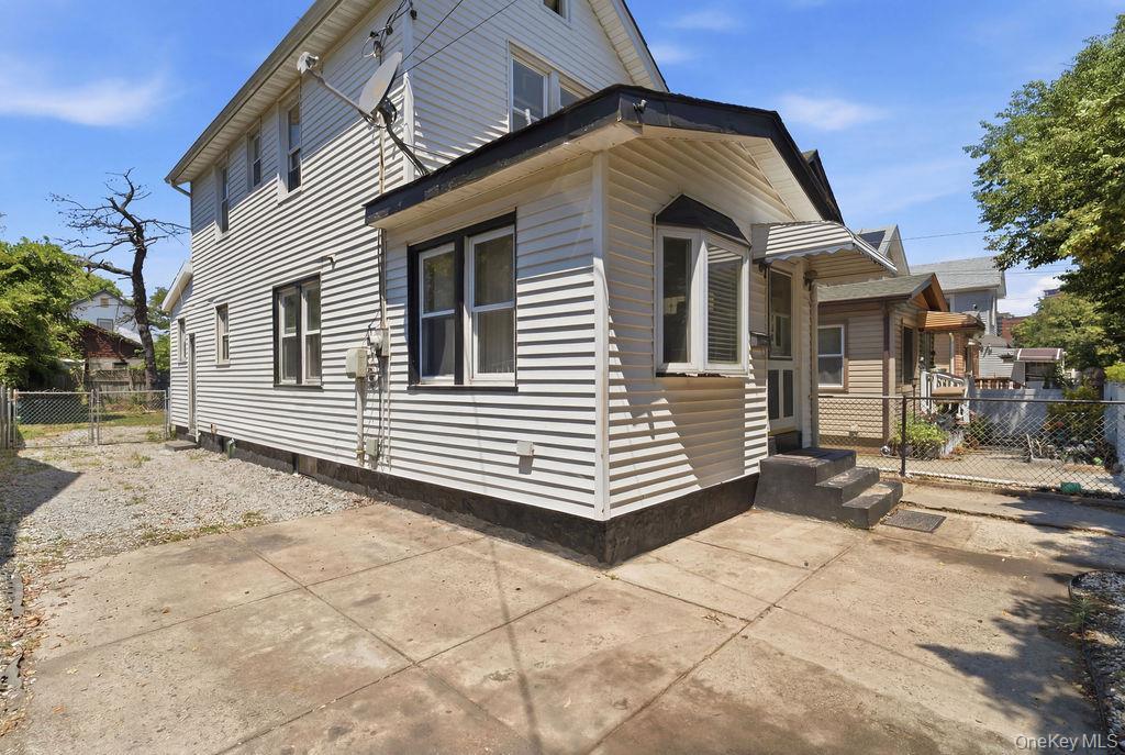 Single Family 171st Street Queens, NY 11434, MLS-1019907-4
