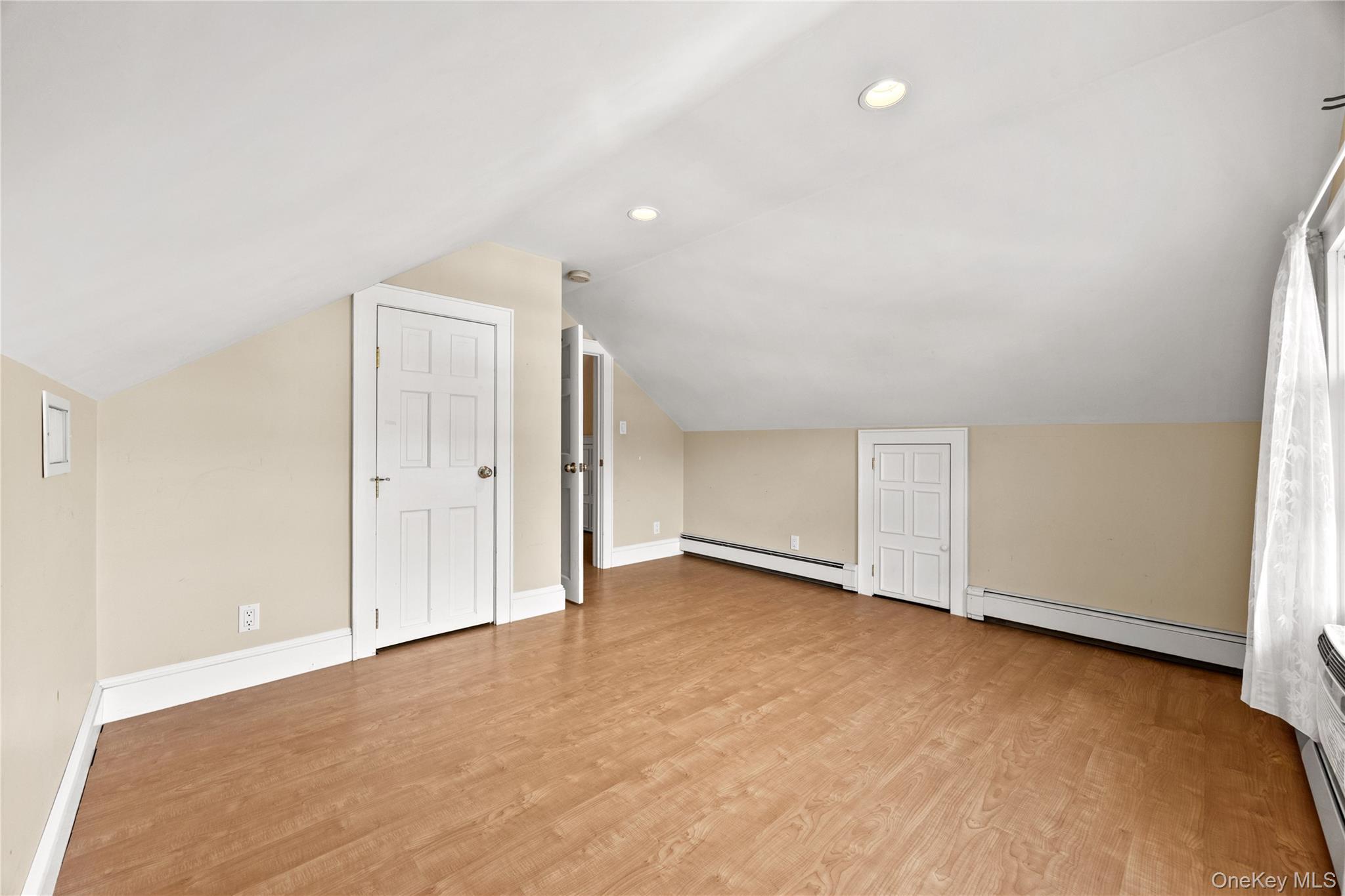 Single Family Pershing Avenue Nassau County, NY 11560, MLS-1019915-24