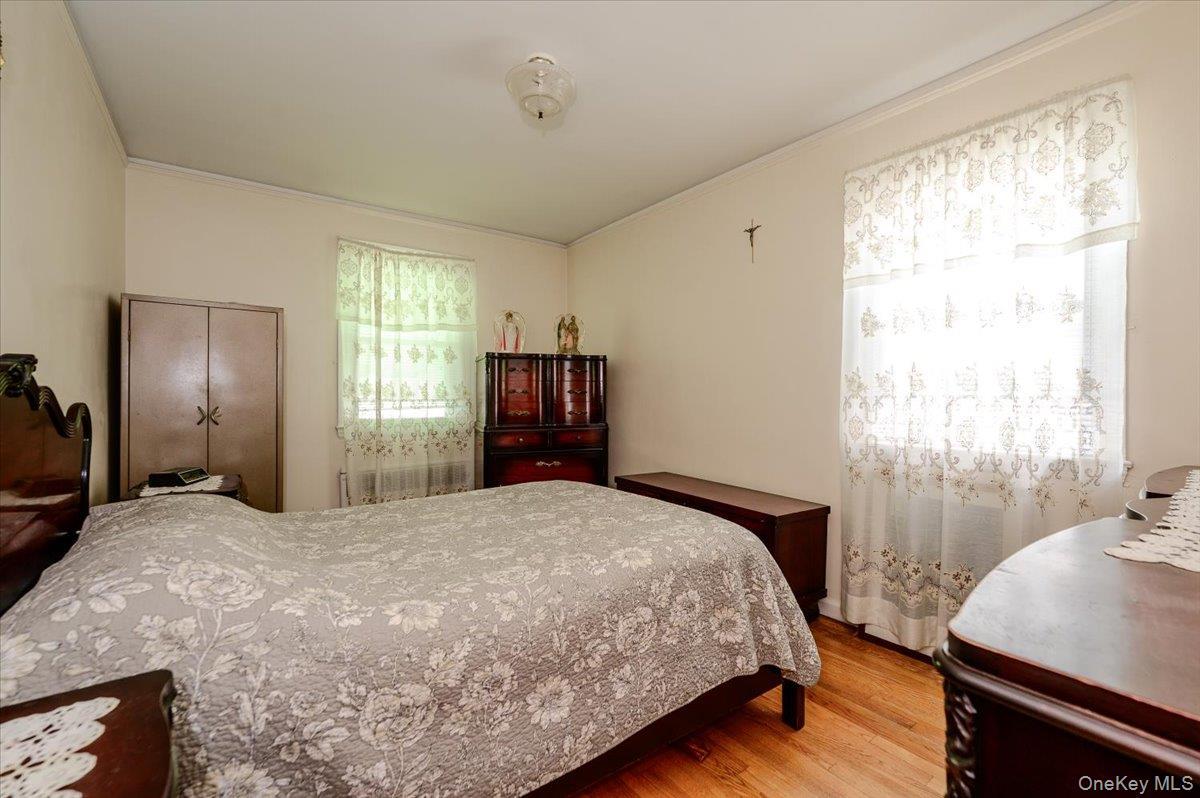 Single Family Lasalle Avenue Bronx, NY 10461, MLS-1019927-22