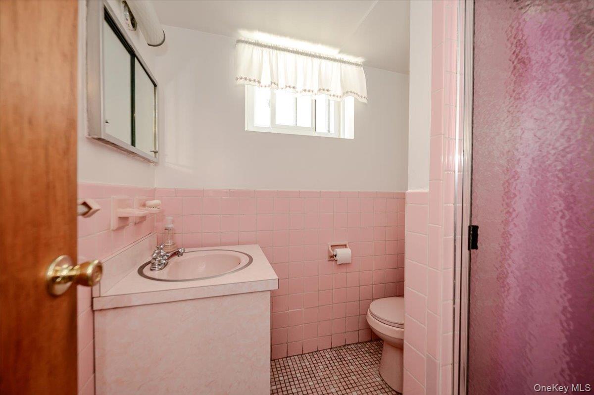 Single Family Lasalle Avenue Bronx, NY 10461, MLS-1019927-27