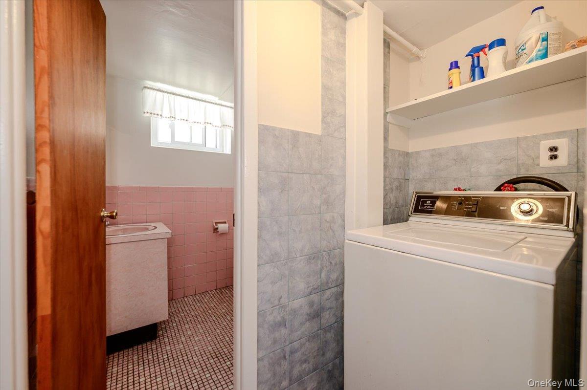 Single Family Lasalle Avenue Bronx, NY 10461, MLS-1019927-28