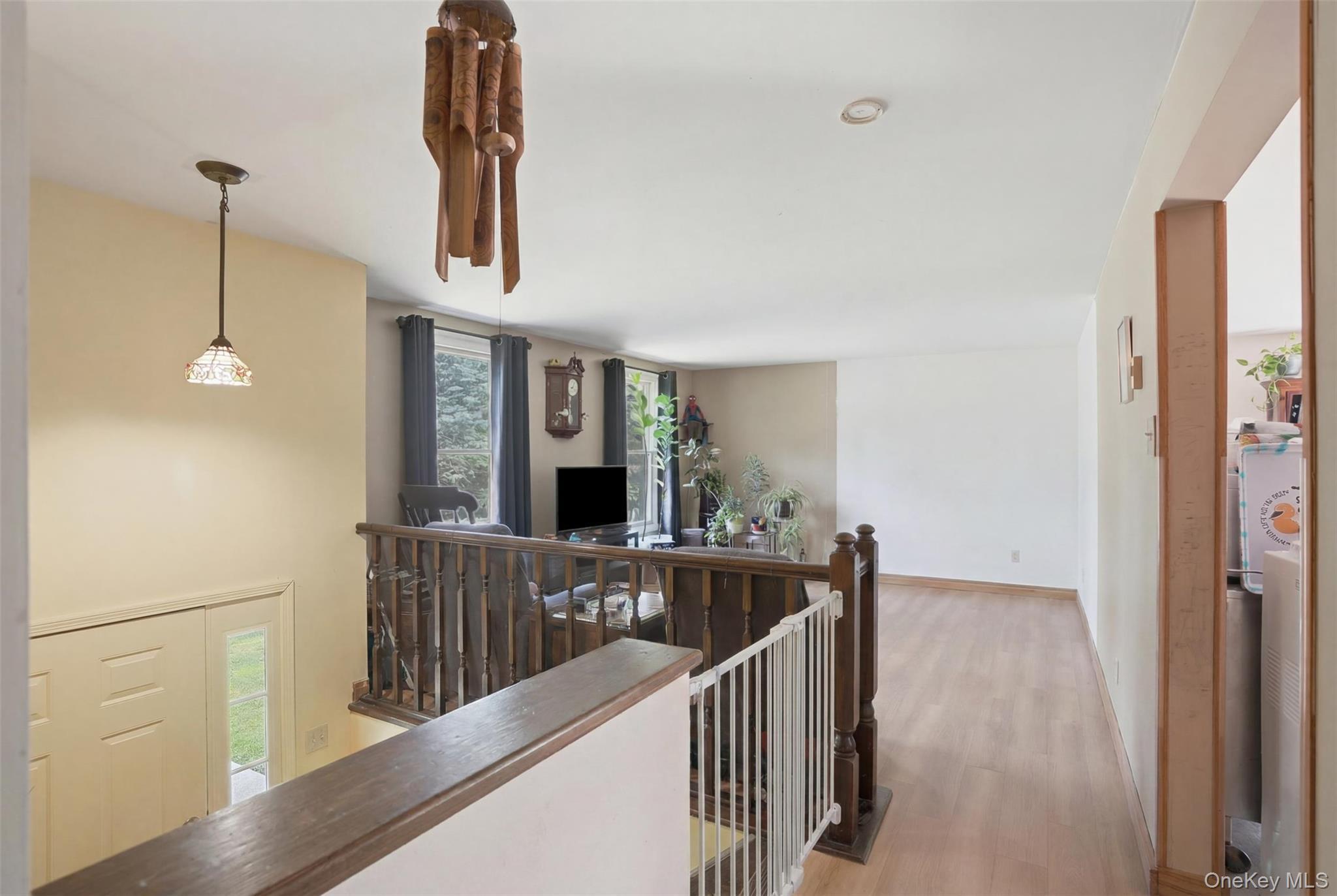 Single Family Riverside Drive  Ulster County, NY 12566, MLS-1019939-11