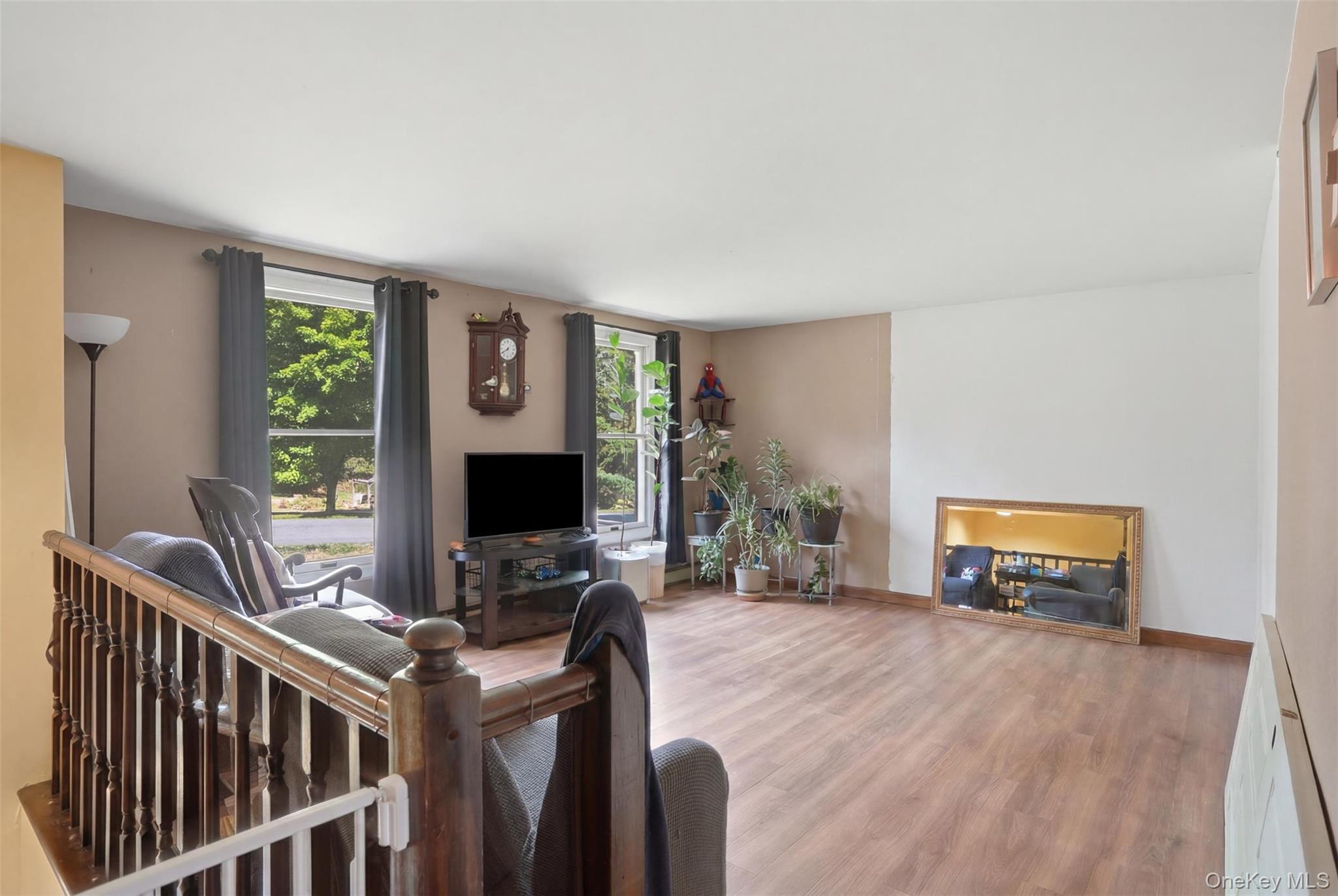 Single Family Riverside Drive  Ulster County, NY 12566, MLS-1019939-12