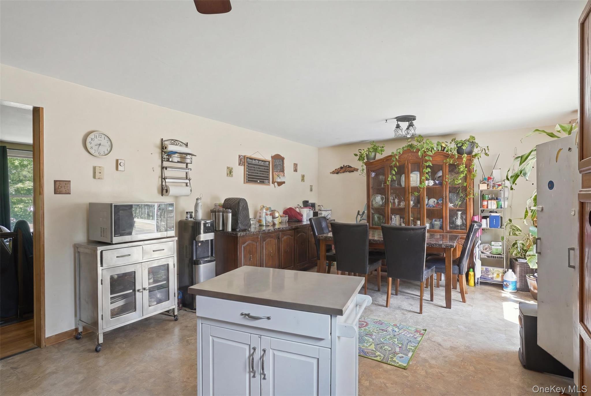 Single Family Riverside Drive  Ulster County, NY 12566, MLS-1019939-16