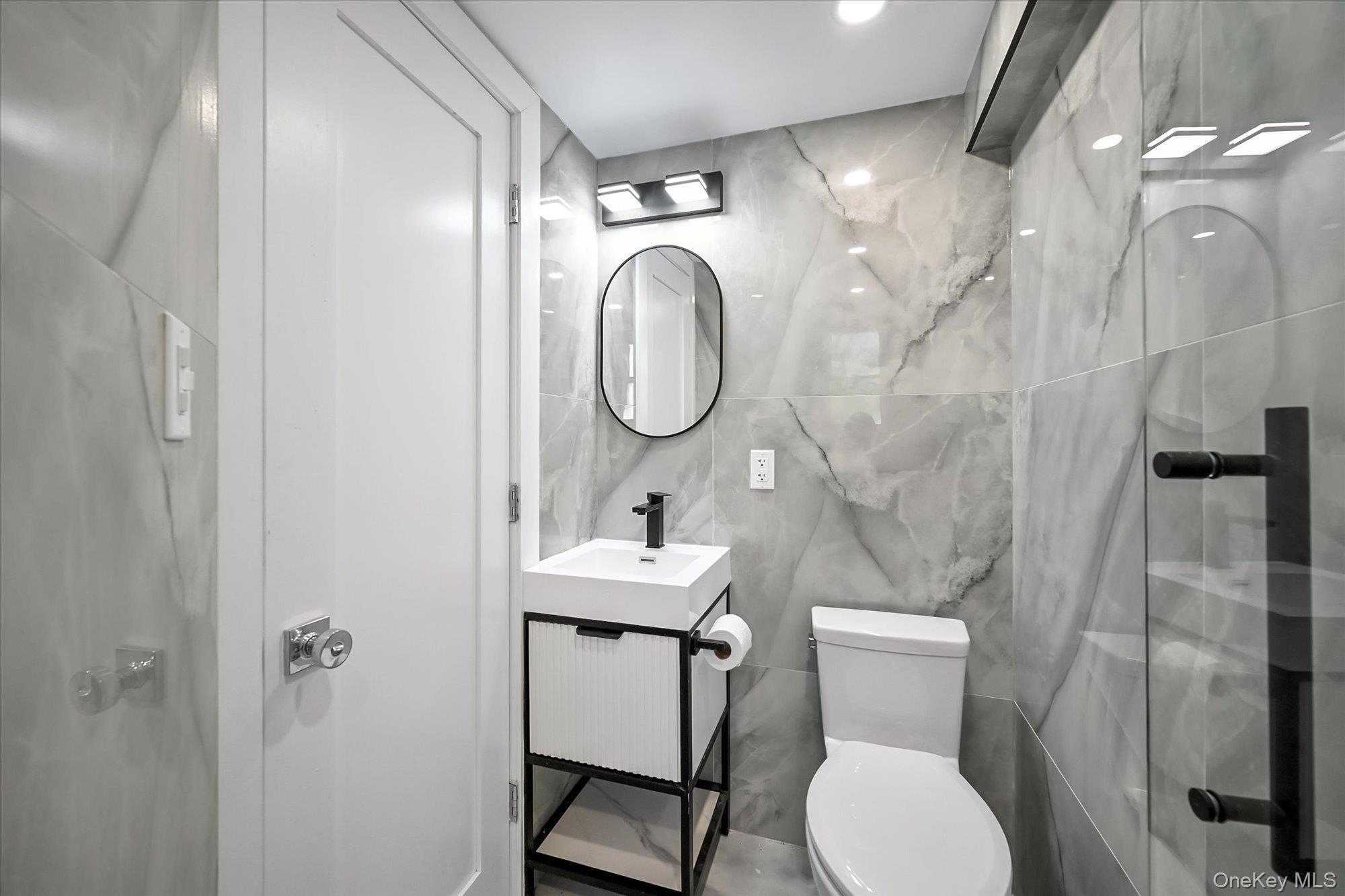 Single Family 76th Avenue Queens, NY 11367, MLS-1019955-14
