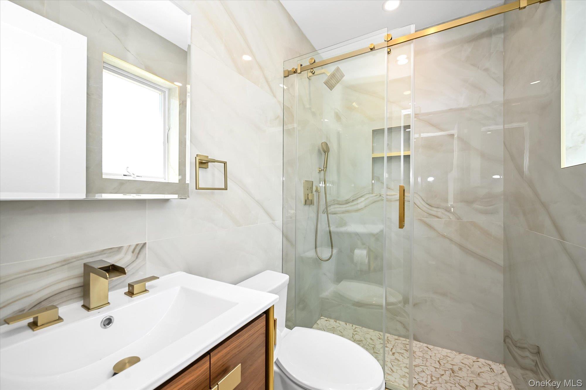 Single Family 76th Avenue Queens, NY 11367, MLS-1019955-15