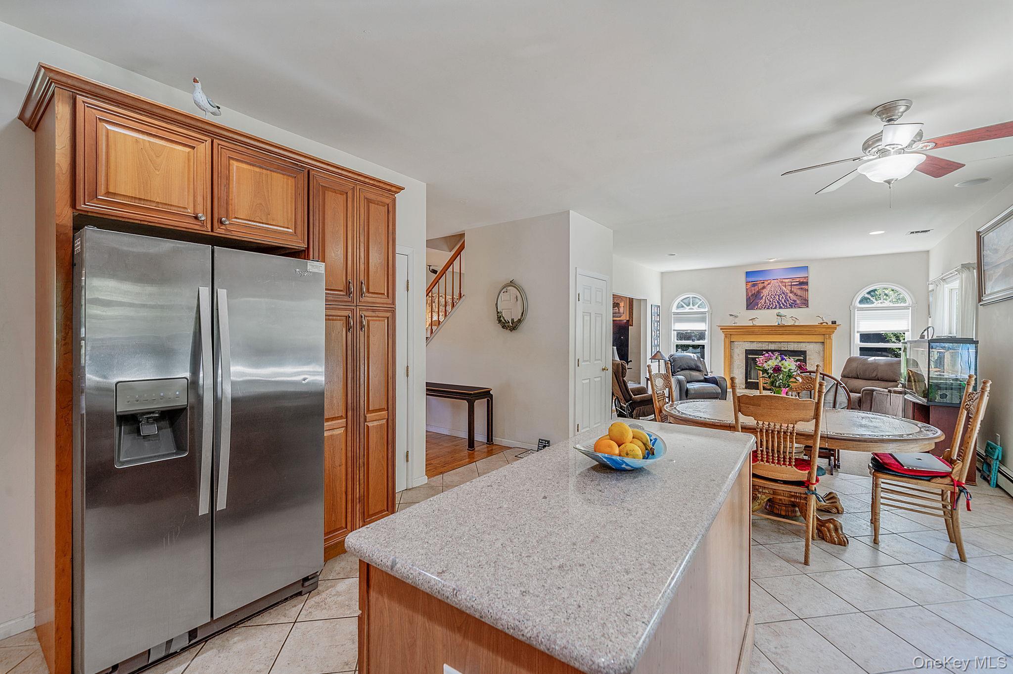 Single Family Pheasant Court Suffolk County, NY 11901, MLS-1019957-10
