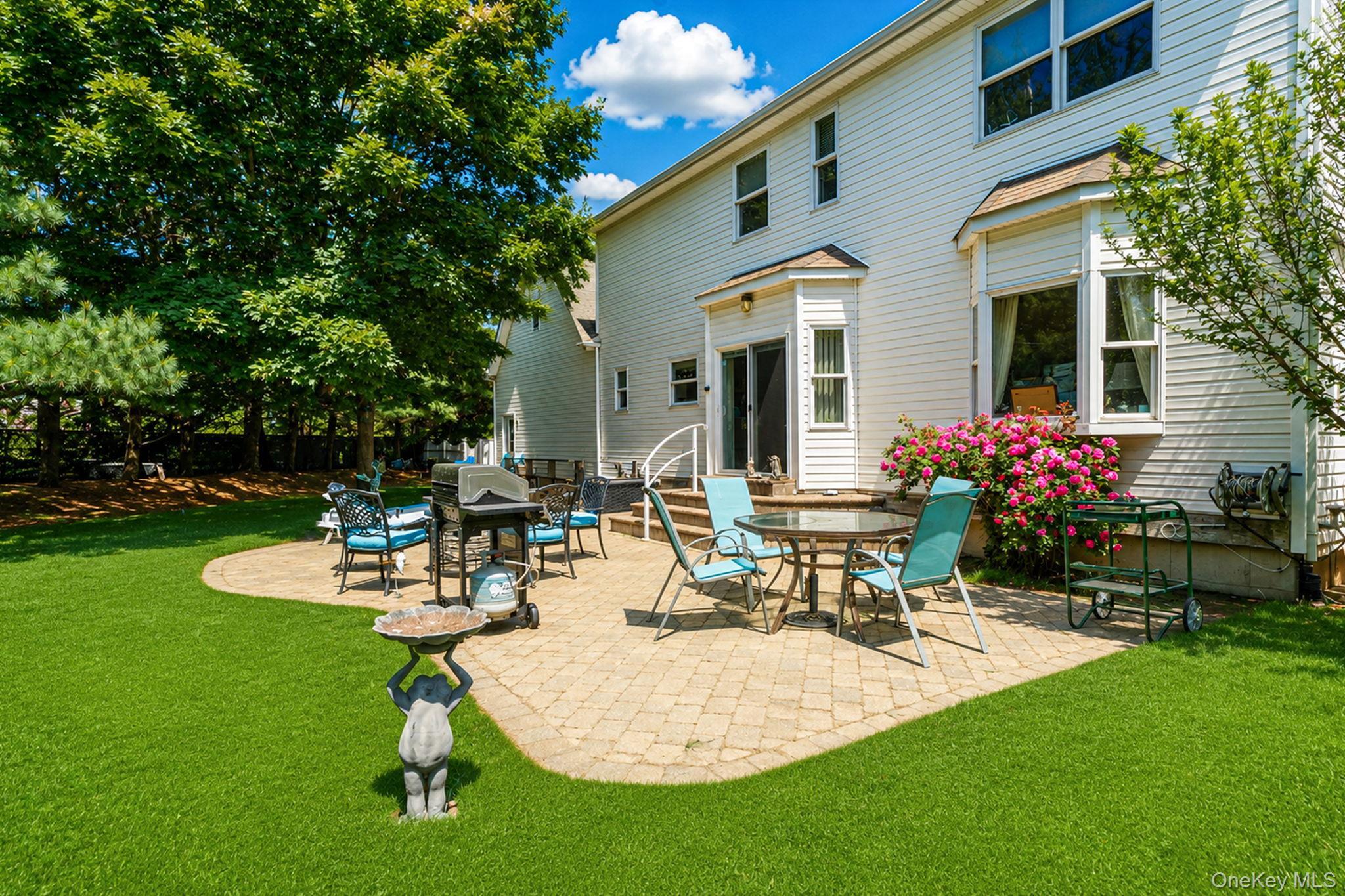 Single Family Pheasant Court Suffolk County, NY 11901, MLS-1019957-20