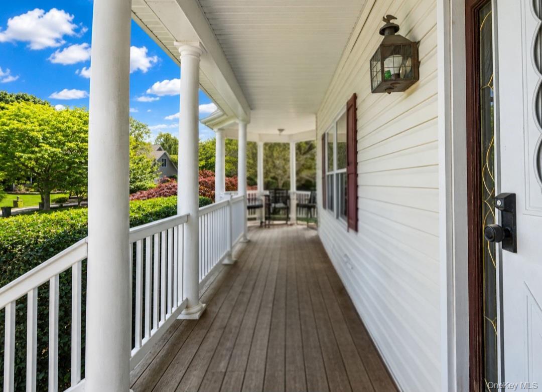 Single Family Pheasant Court Suffolk County, NY 11901, MLS-1019957-4