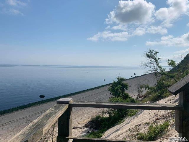 Single Family Pheasant Court Suffolk County, NY 11901, MLS-1019957-40
