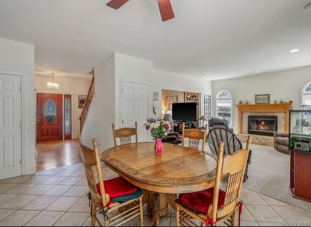 Single Family Pheasant Court Suffolk County, NY 11901, MLS-1019957-6