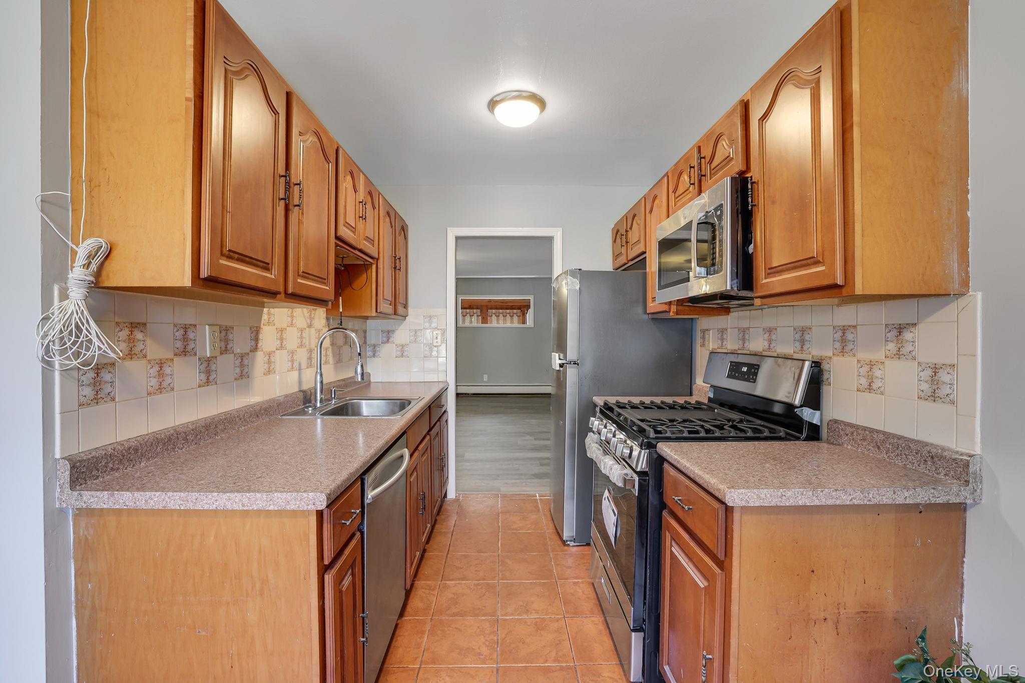 Single Family Patio Road Orange County, NY 10941, MLS-1019958-8