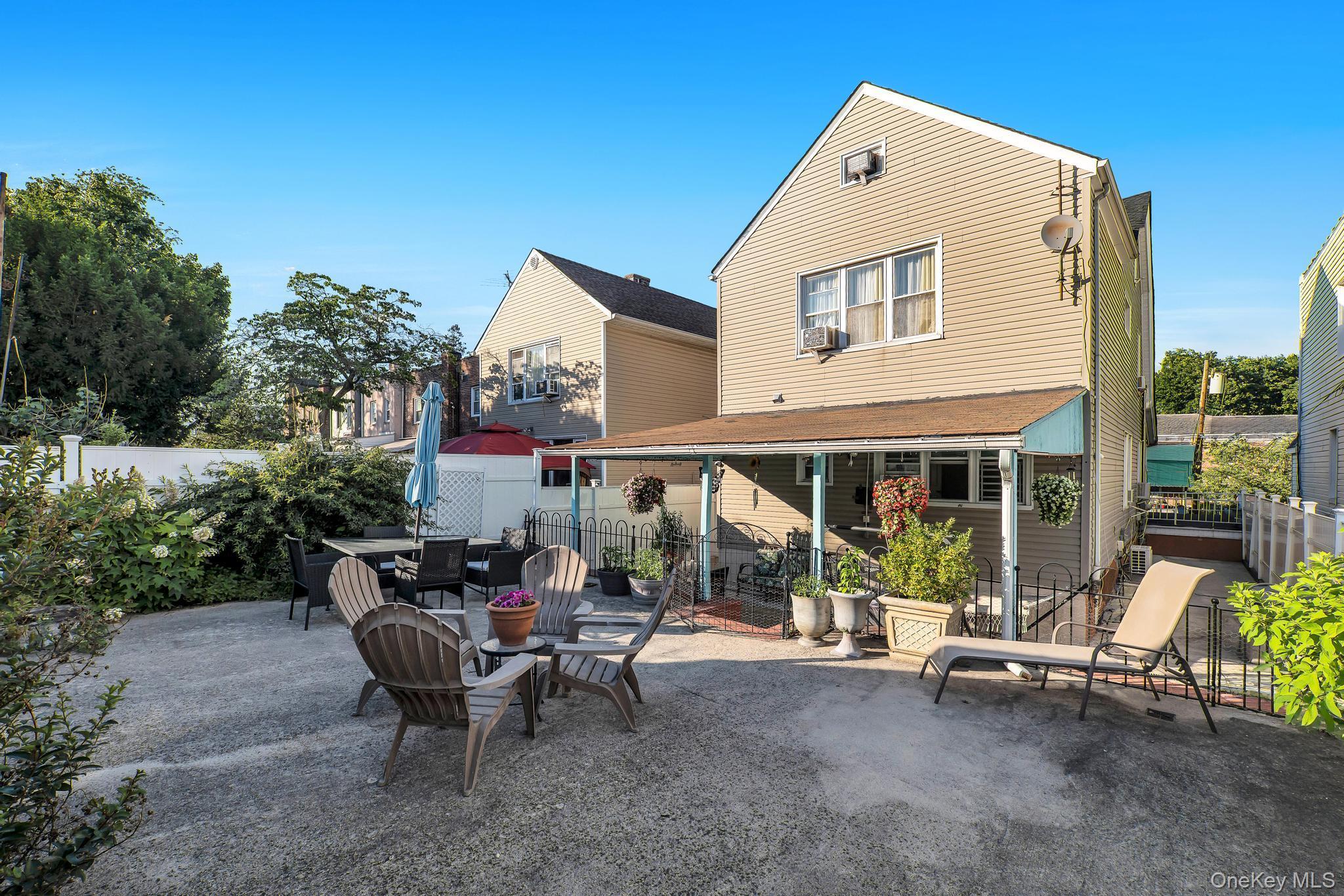 Single Family Hering Avenue Bronx, NY 10461, MLS-1019989-6