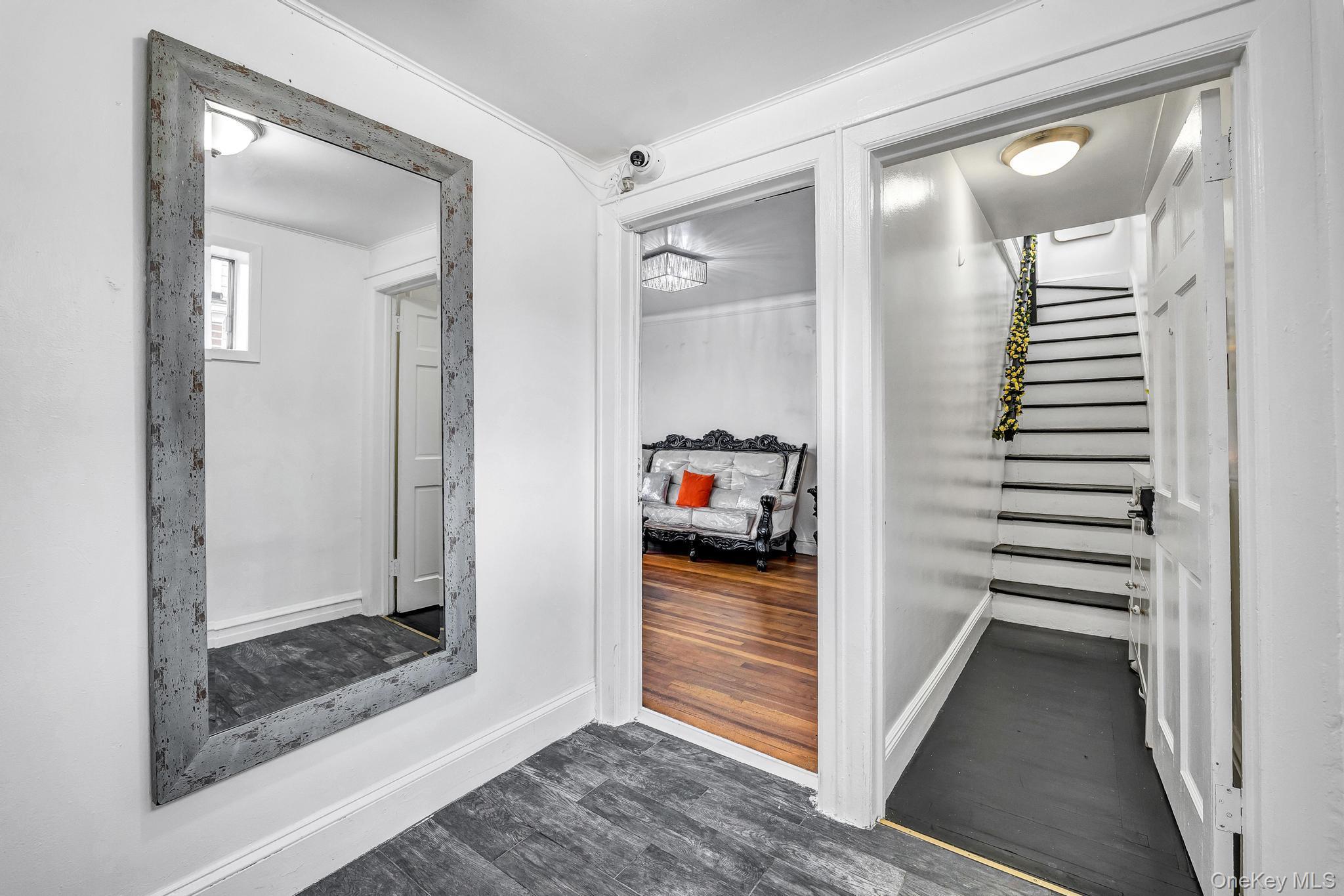 Single Family Hering Avenue Bronx, NY 10461, MLS-1019989-9