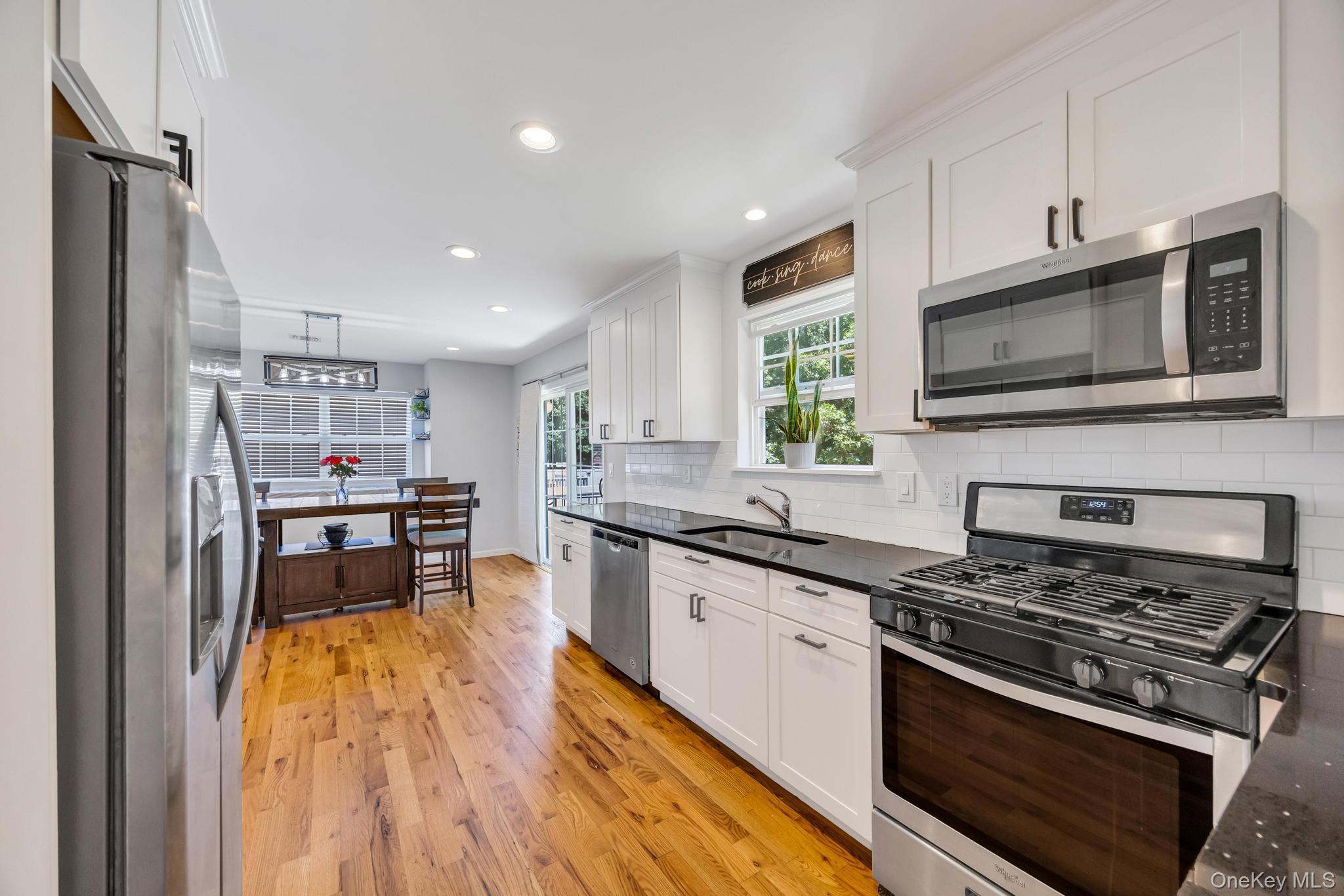 Single Family The Green Suffolk County, NY 11967, MLS-1019996-14