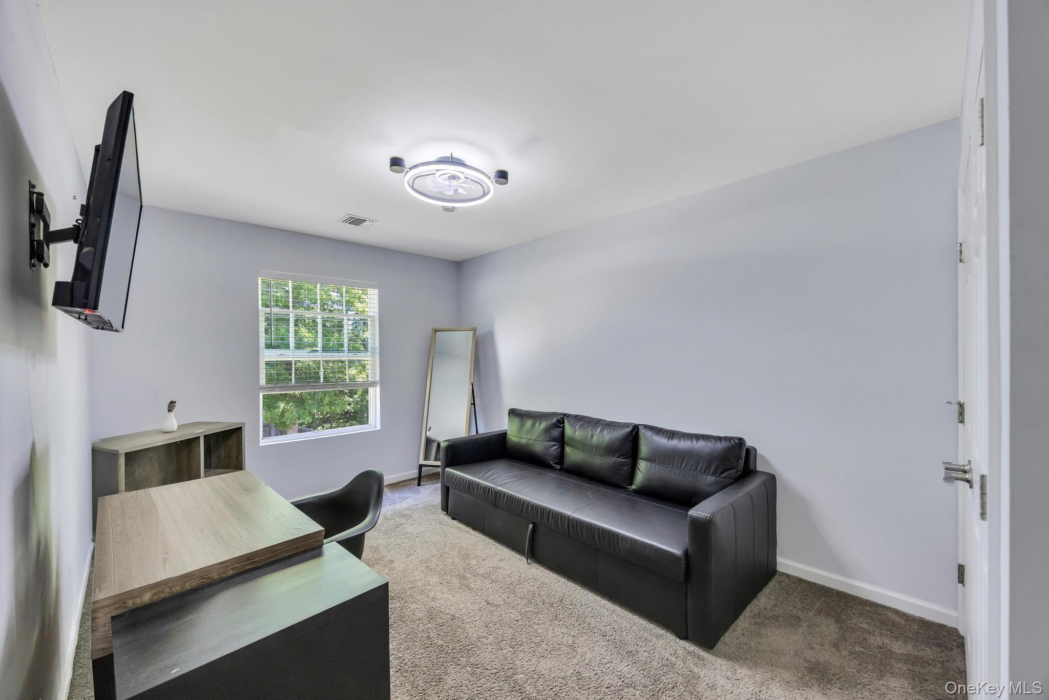 Single Family The Green Suffolk County, NY 11967, MLS-1019996-28