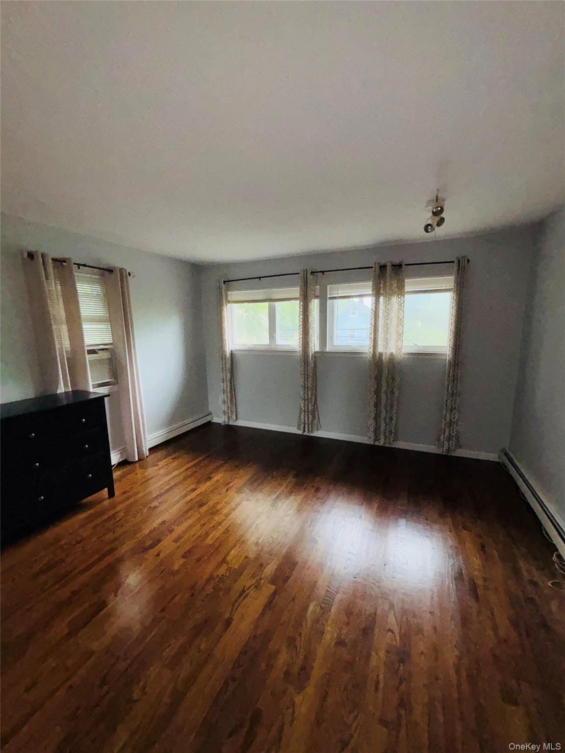 Single Family Altamont Avenue  Nassau County, NY 11579, MLS-1020045-15