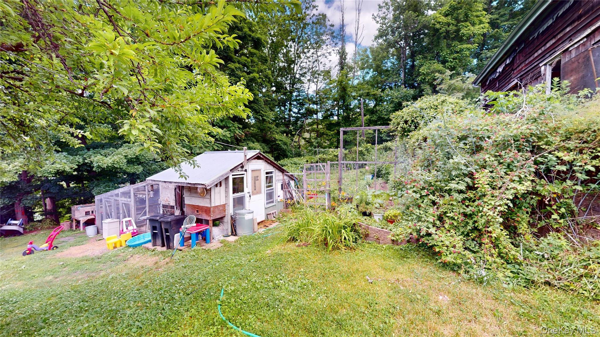 Single Family Academy Avenue Orange County, NY 12780, MLS-1020054-30