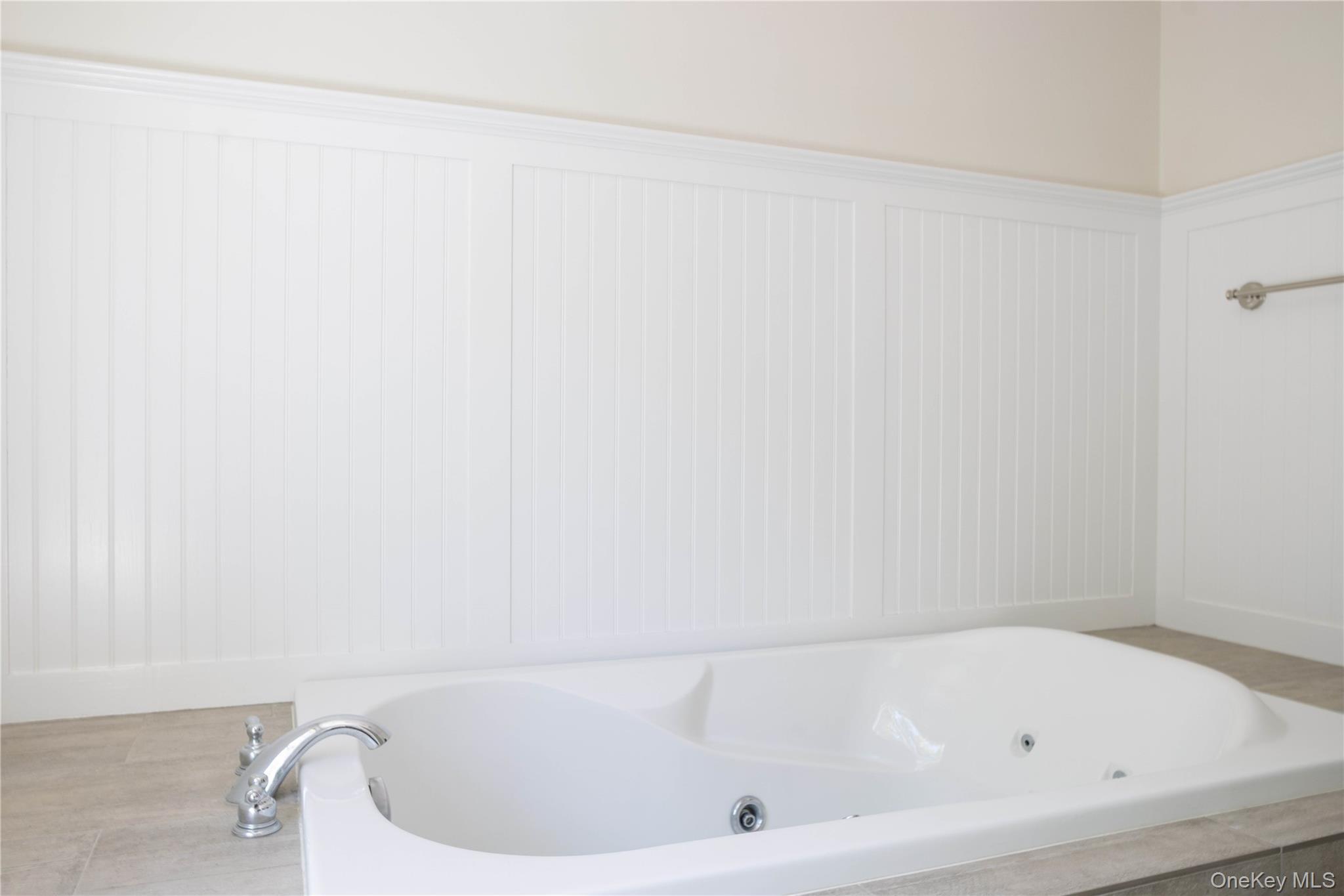 Single Family Hildreth Road  Suffolk County, NY 11946, MLS-1020064-15