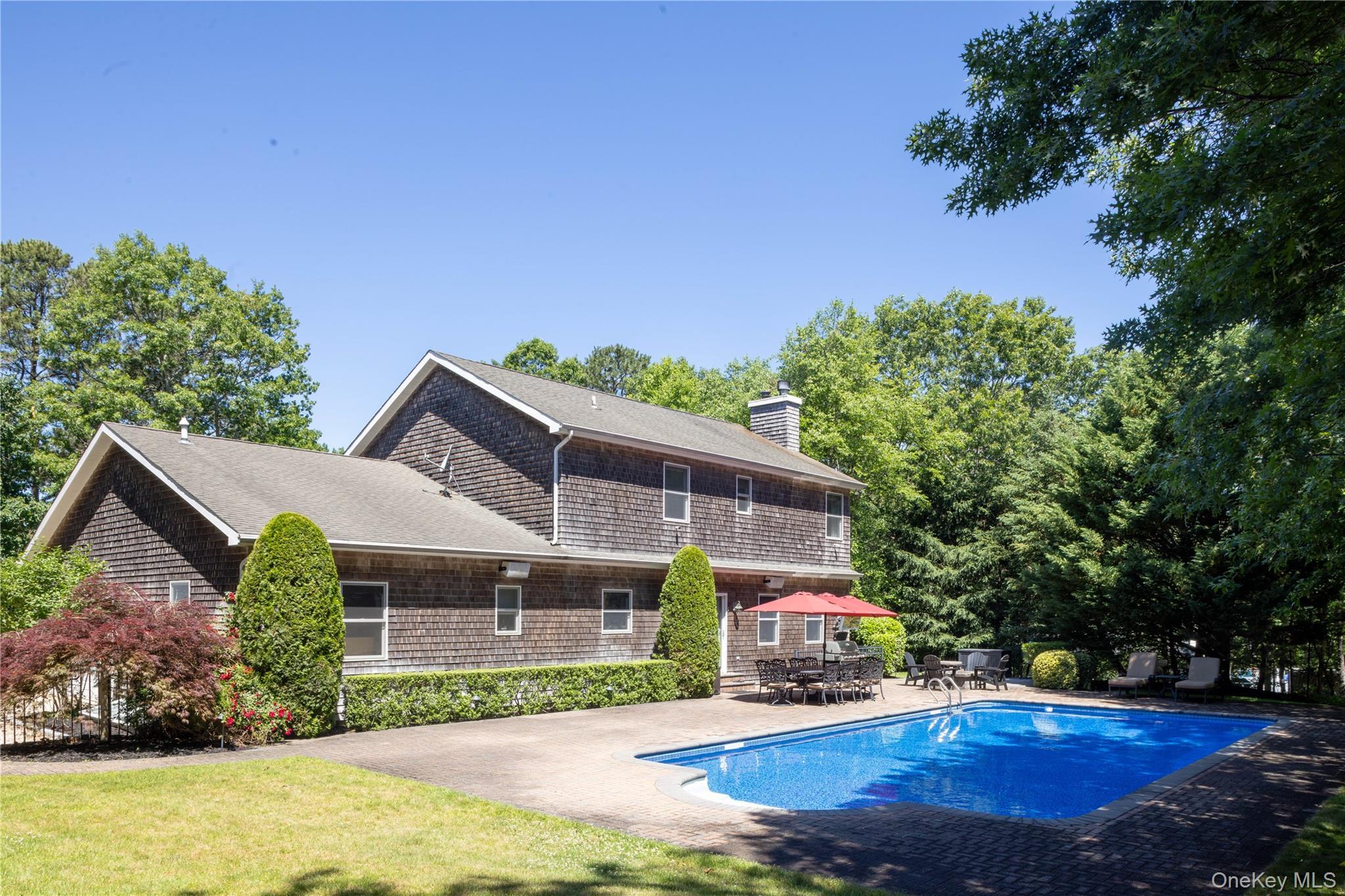 Single Family Hildreth Road  Suffolk County, NY 11946, MLS-1020064-25