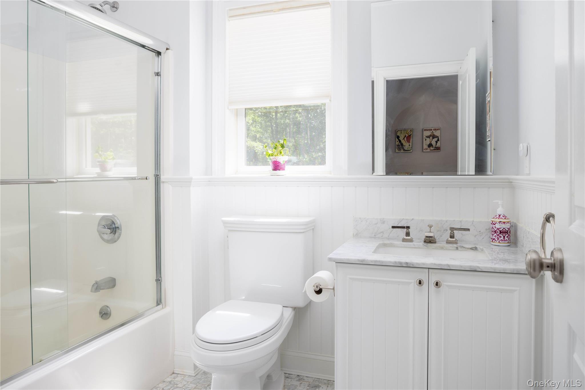Single Family Hildreth Road  Suffolk County, NY 11946, MLS-1020064-9