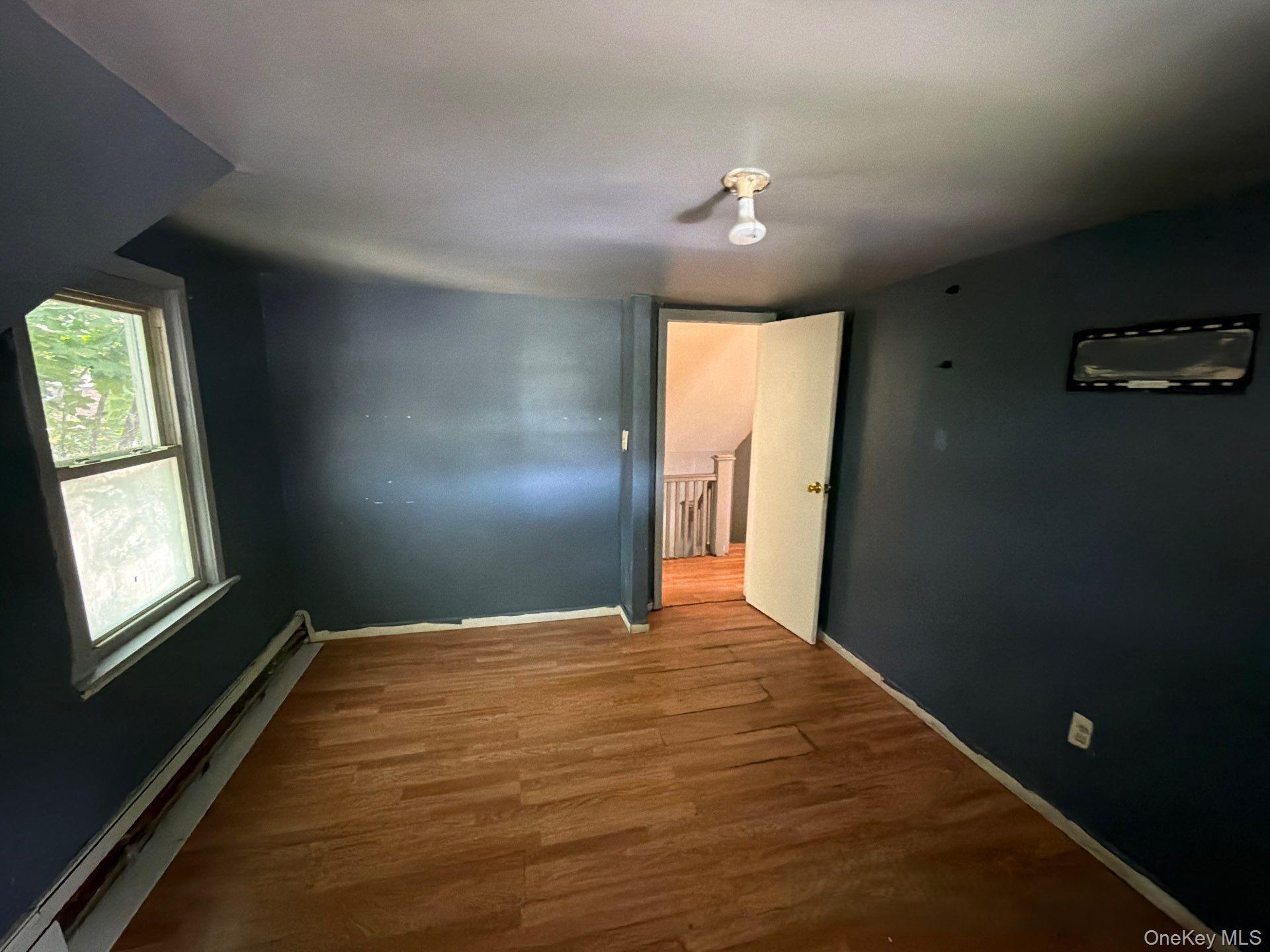 Single Family Pierson Avenue Nassau County, NY 11550, MLS-1020072-14