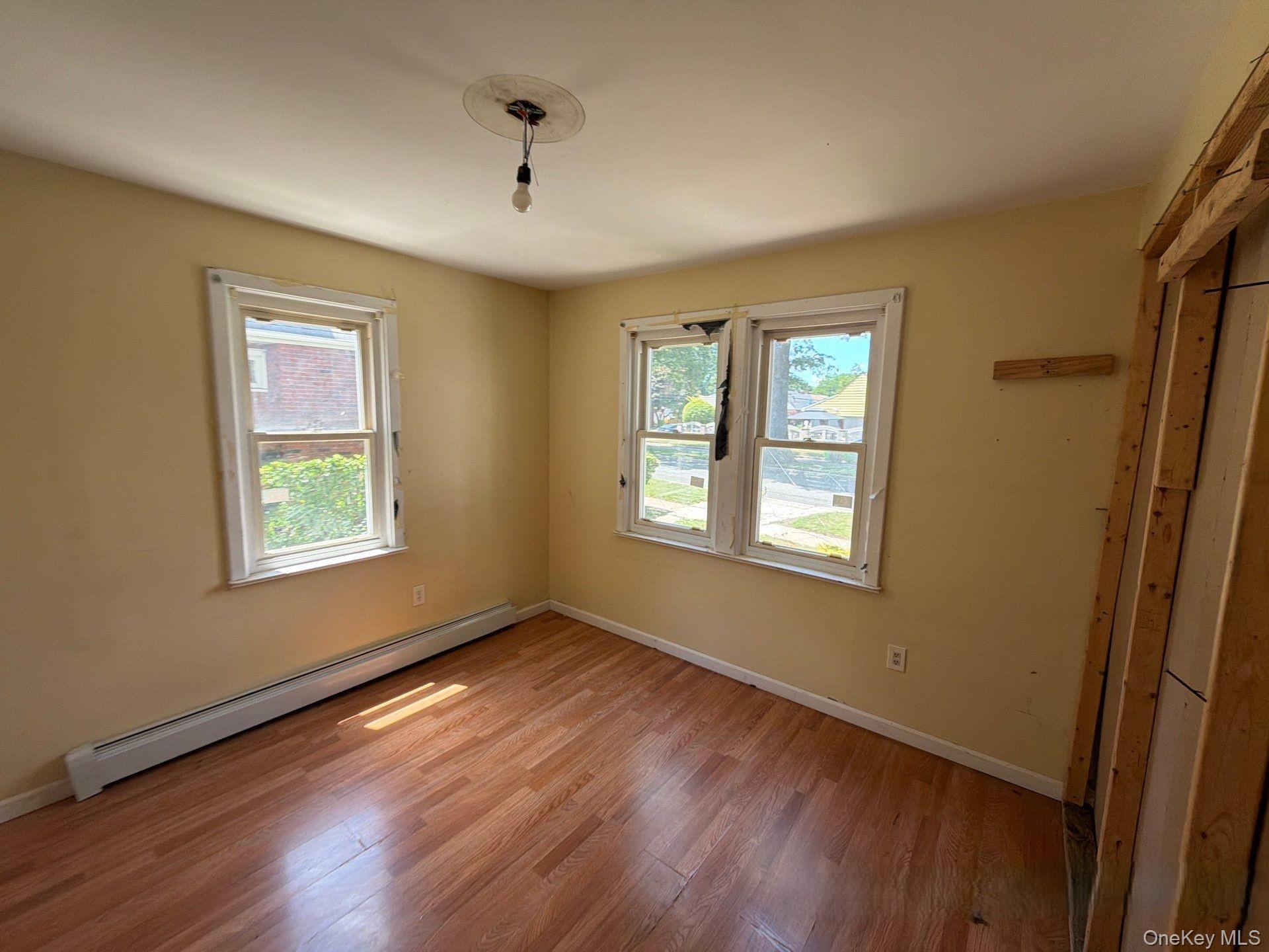 Single Family Pierson Avenue Nassau County, NY 11550, MLS-1020072-6