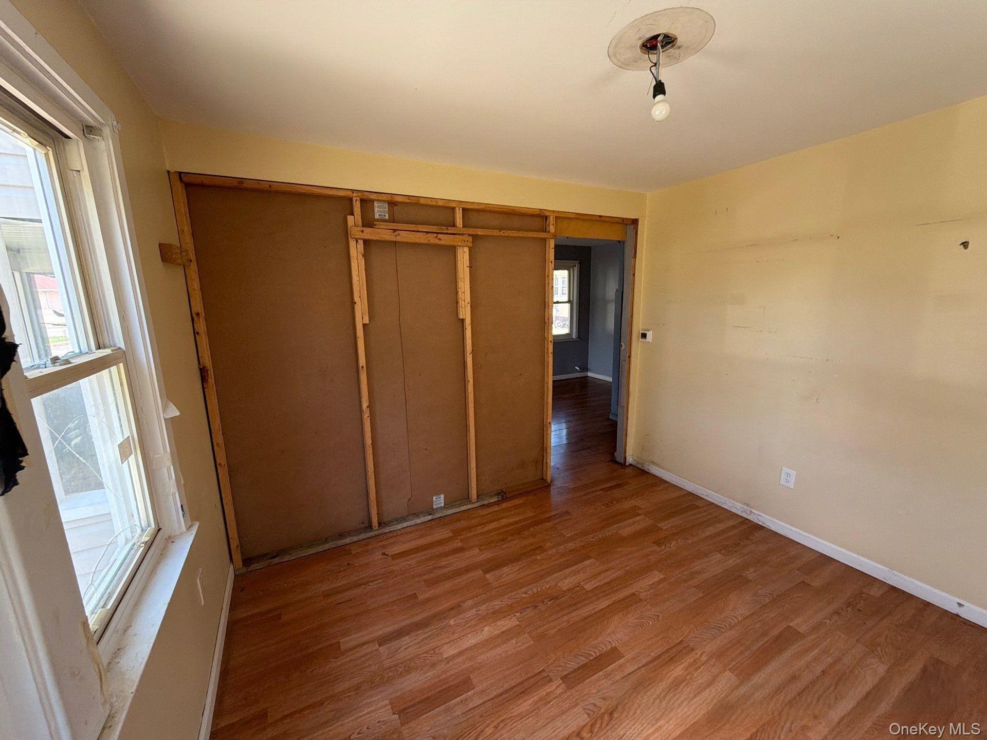 Single Family Pierson Avenue Nassau County, NY 11550, MLS-1020072-7