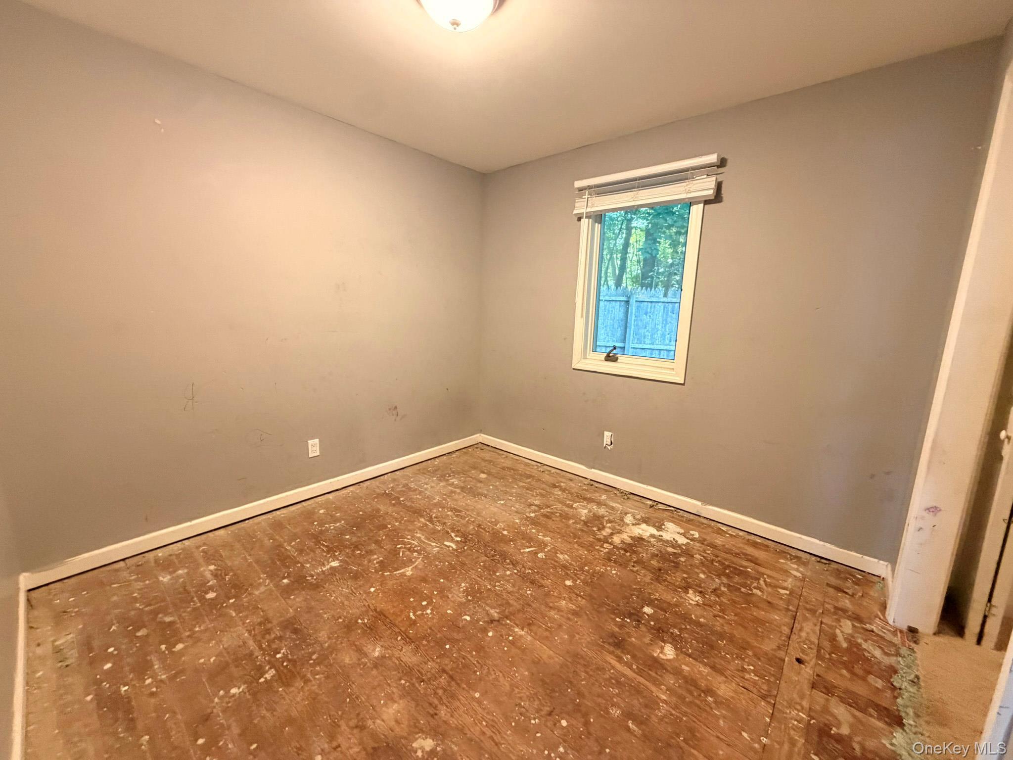 Single Family Lynbrook Drive  Suffolk County, NY 11789, MLS-1020086-13