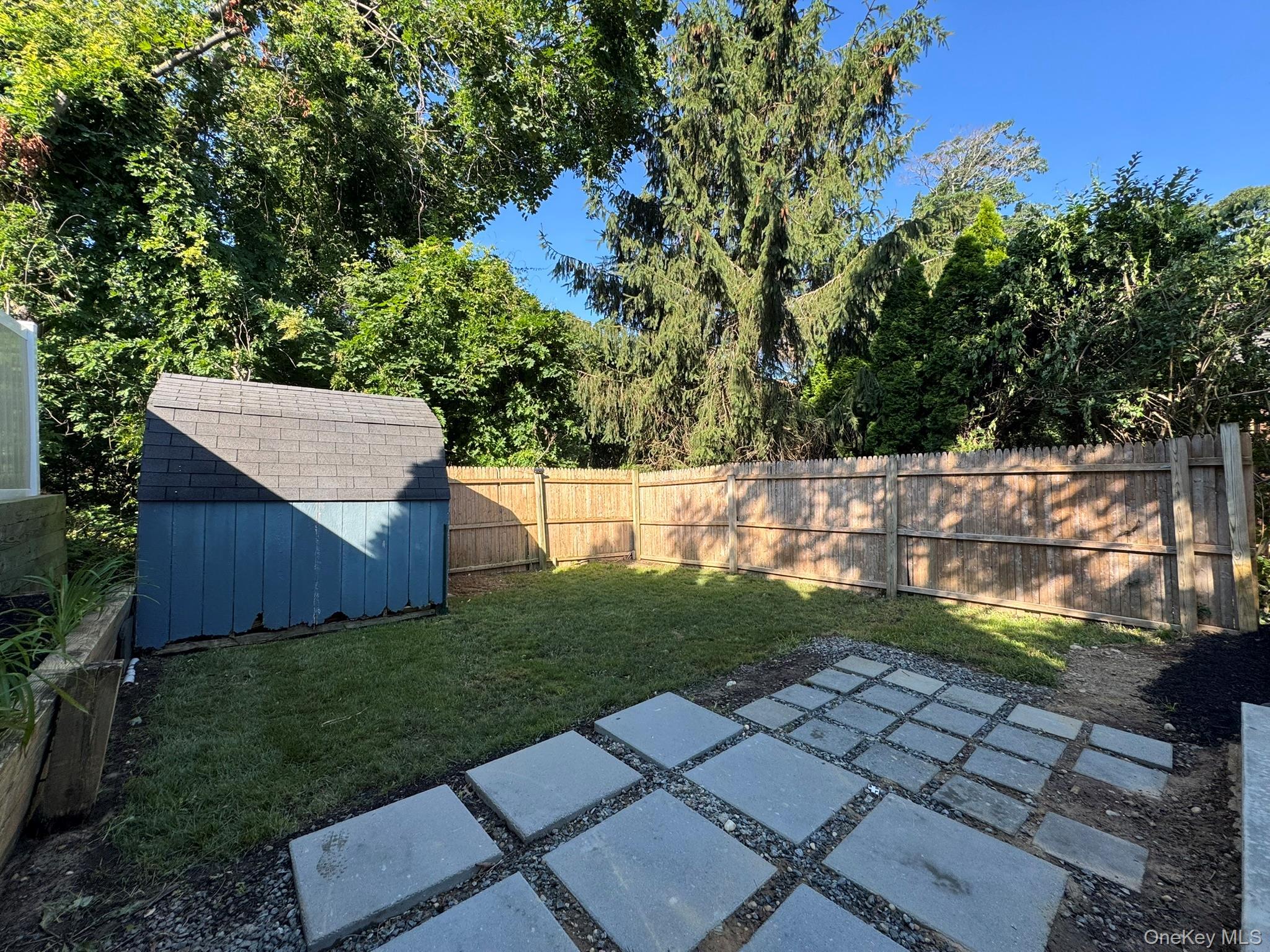 Single Family Magnolia Drive  Suffolk County, NY 11778, MLS-1020104-14