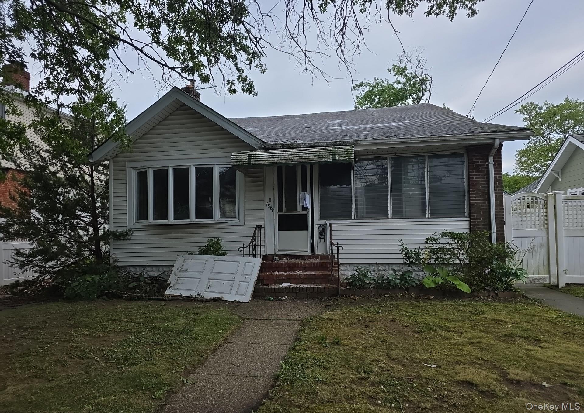 Single Family Browning Street Nassau County, NY 11510, MLS-1020115-2