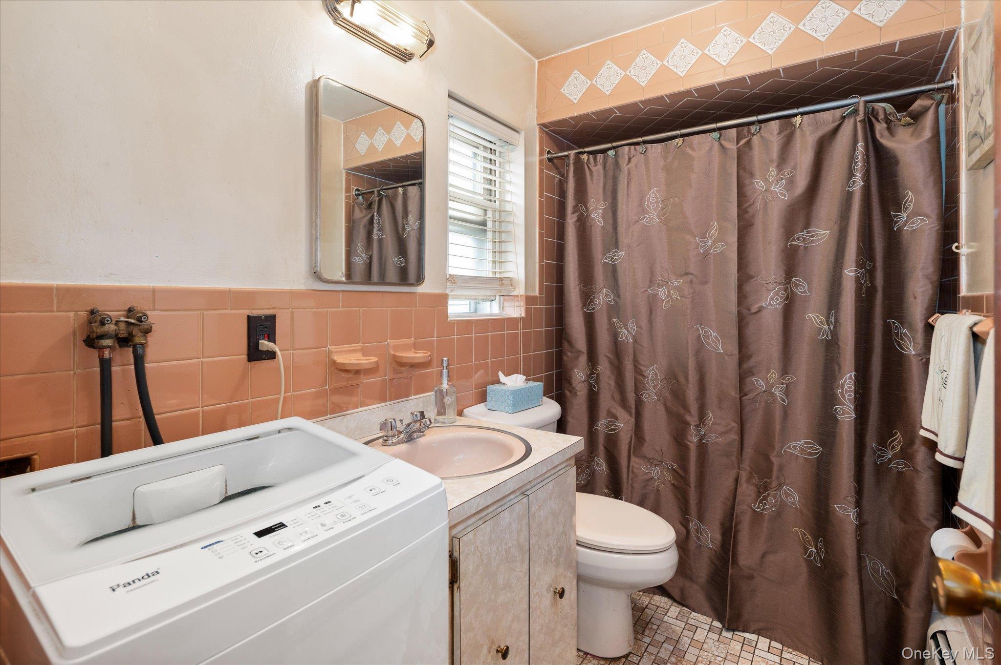 Single Family Hayward Street  Westchester County, NY 10704, MLS-1020136-20