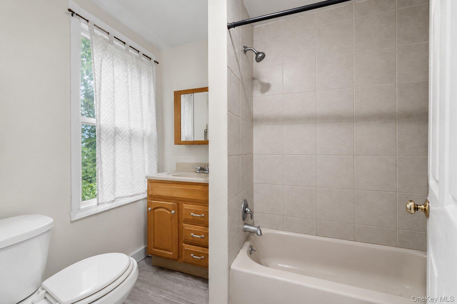 Single Family W Main Street  Rockland County, NY 10980, MLS-1020157-15