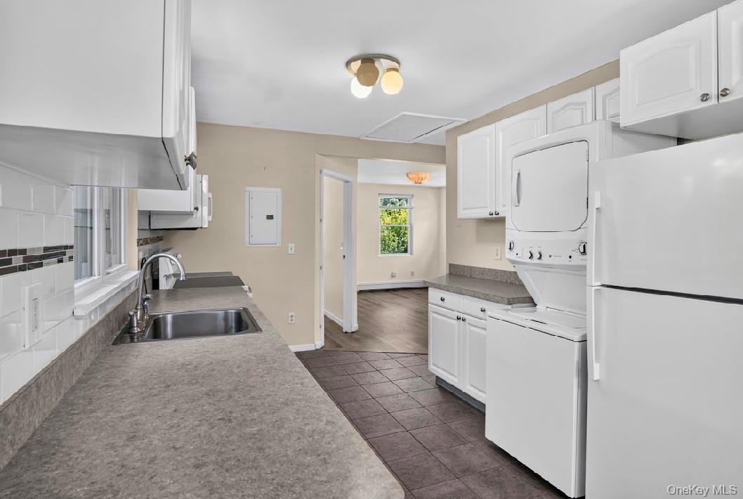 Single Family Shell Road Suffolk County, NY 11778, MLS-1020163-7